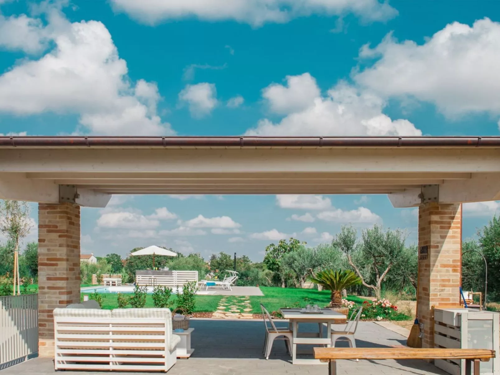 Villa mit privatem Pool in der Nähe der adriatischen Strände-Dehors