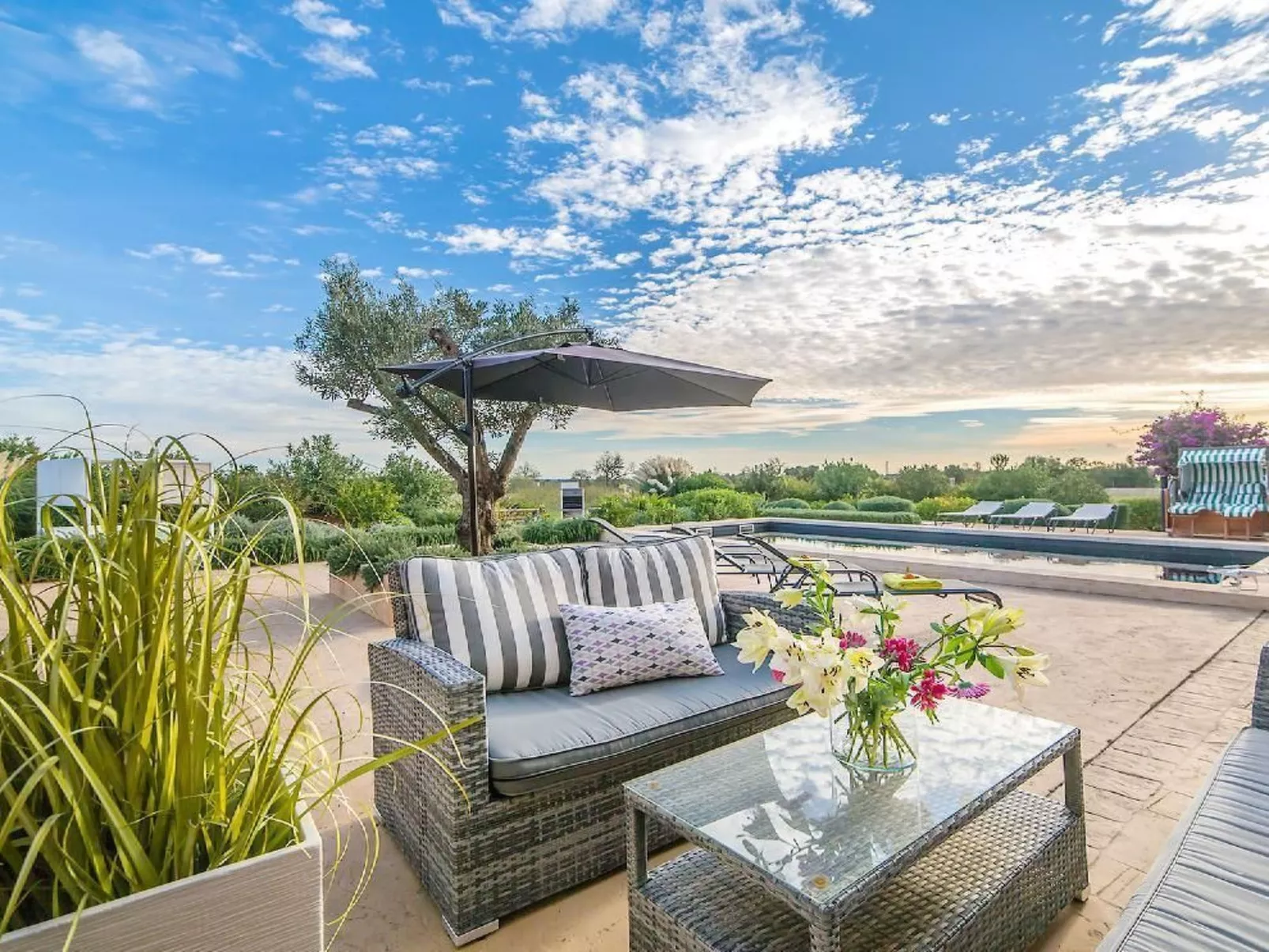 Tolles Ferienhaus in Campos mit Großem Pool