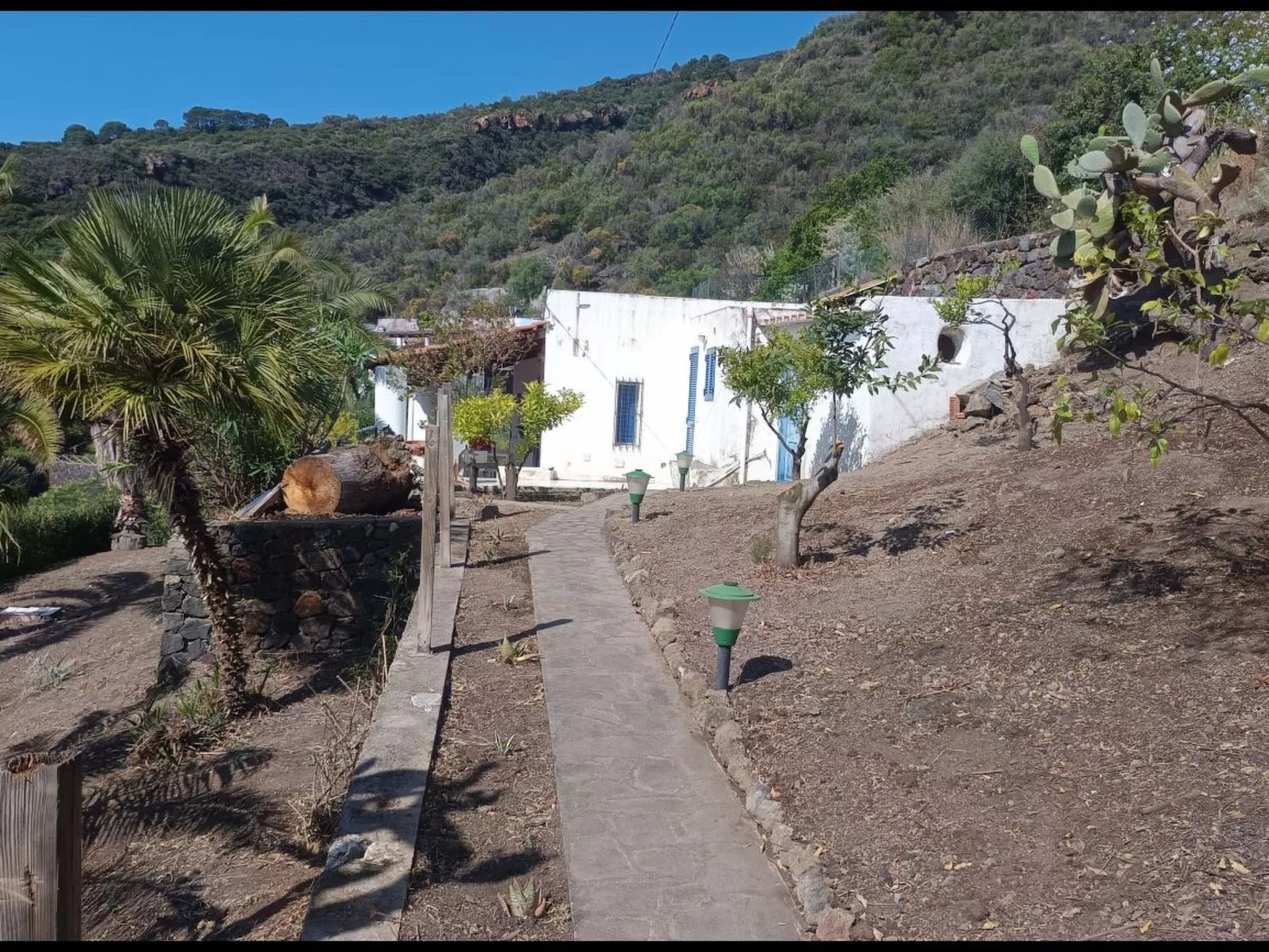 Villa in Panoramasprache, nur wenige Minuten vom Meer entfernt-Dehors