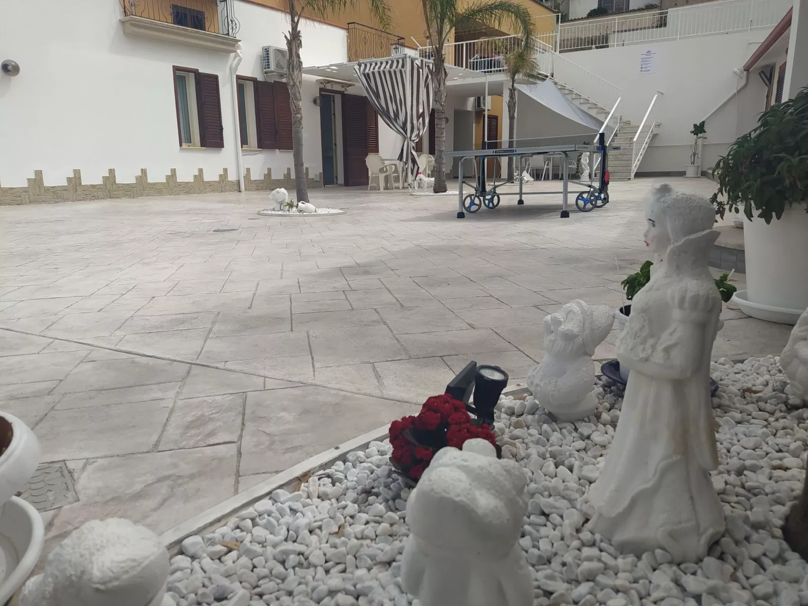 Für 6 oder 7 Personen-Outside