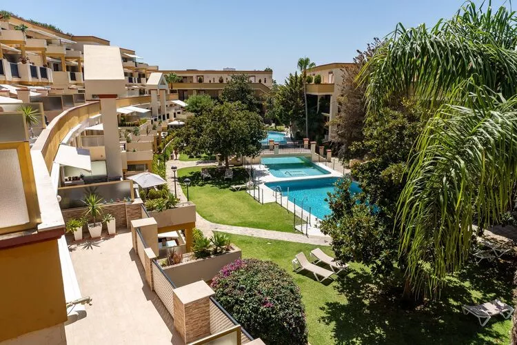 CT 103 - Faro's Romana Playa Studio 142-Pool