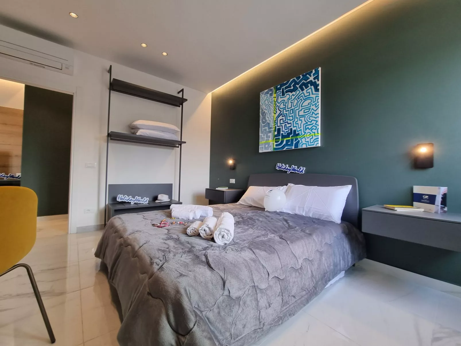 MaXelA Penthouse Green-Dedans