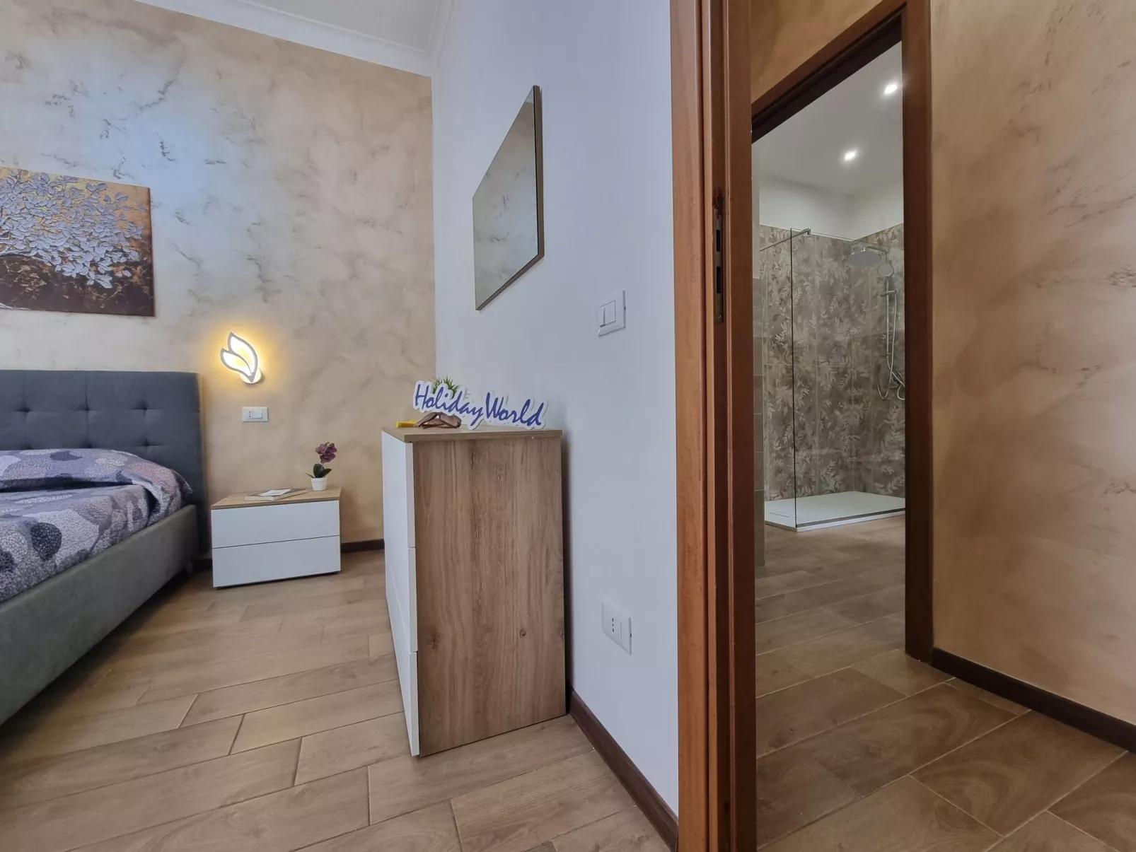 Kala Flat von Holiday World-Image-tags.info