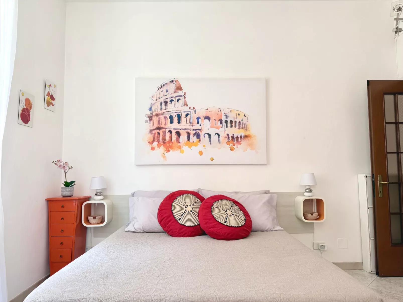 Roman Haven - Inside