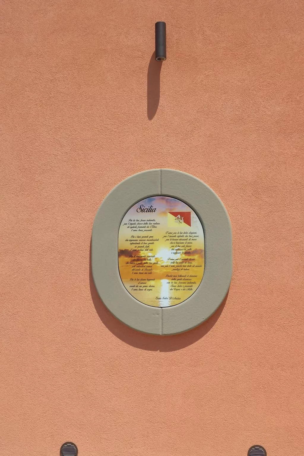 "Haus am Meer in Sizilien"