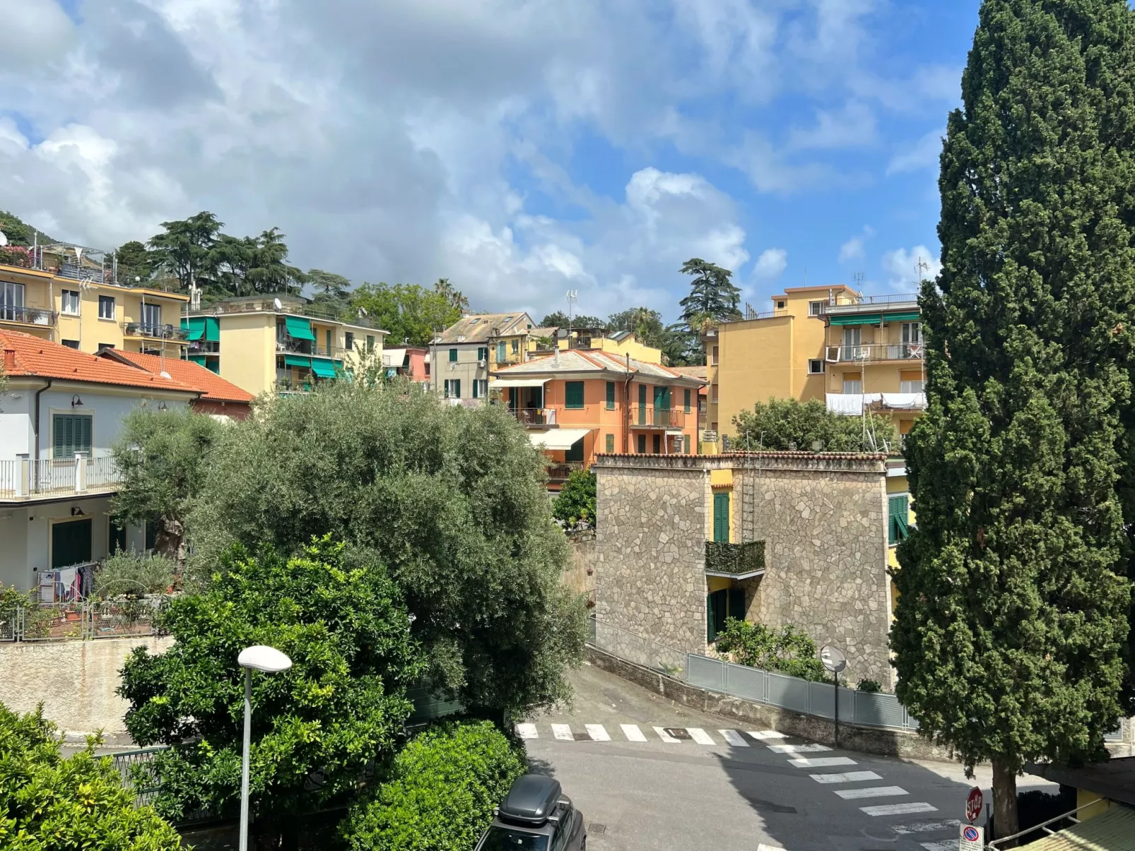 Für 6 Personen ca. 96 m&sup2; in Arenzano, Norditalien (Ligurien)-Outside