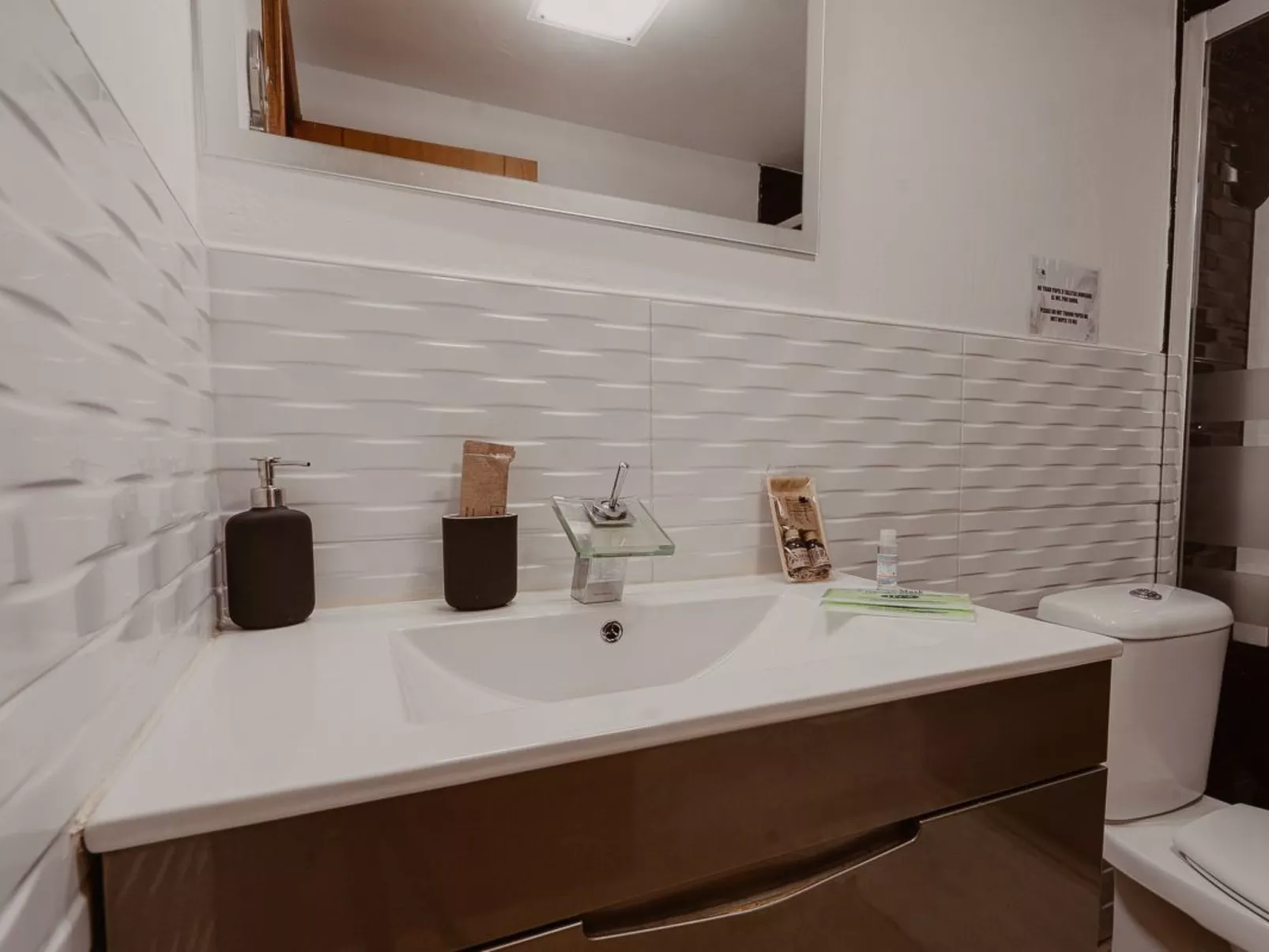 Holanda Tropic Deluxe-Drinnen