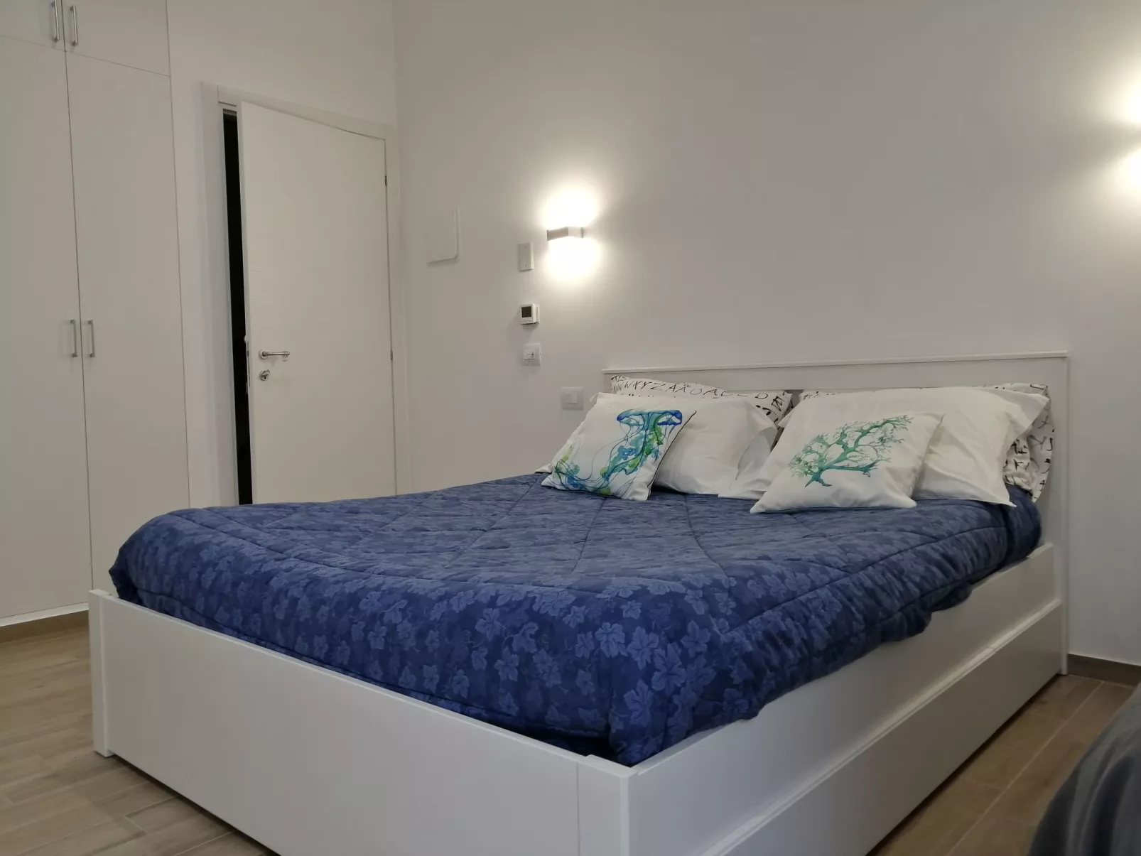 'Constance' mit Balkon-Drinnen