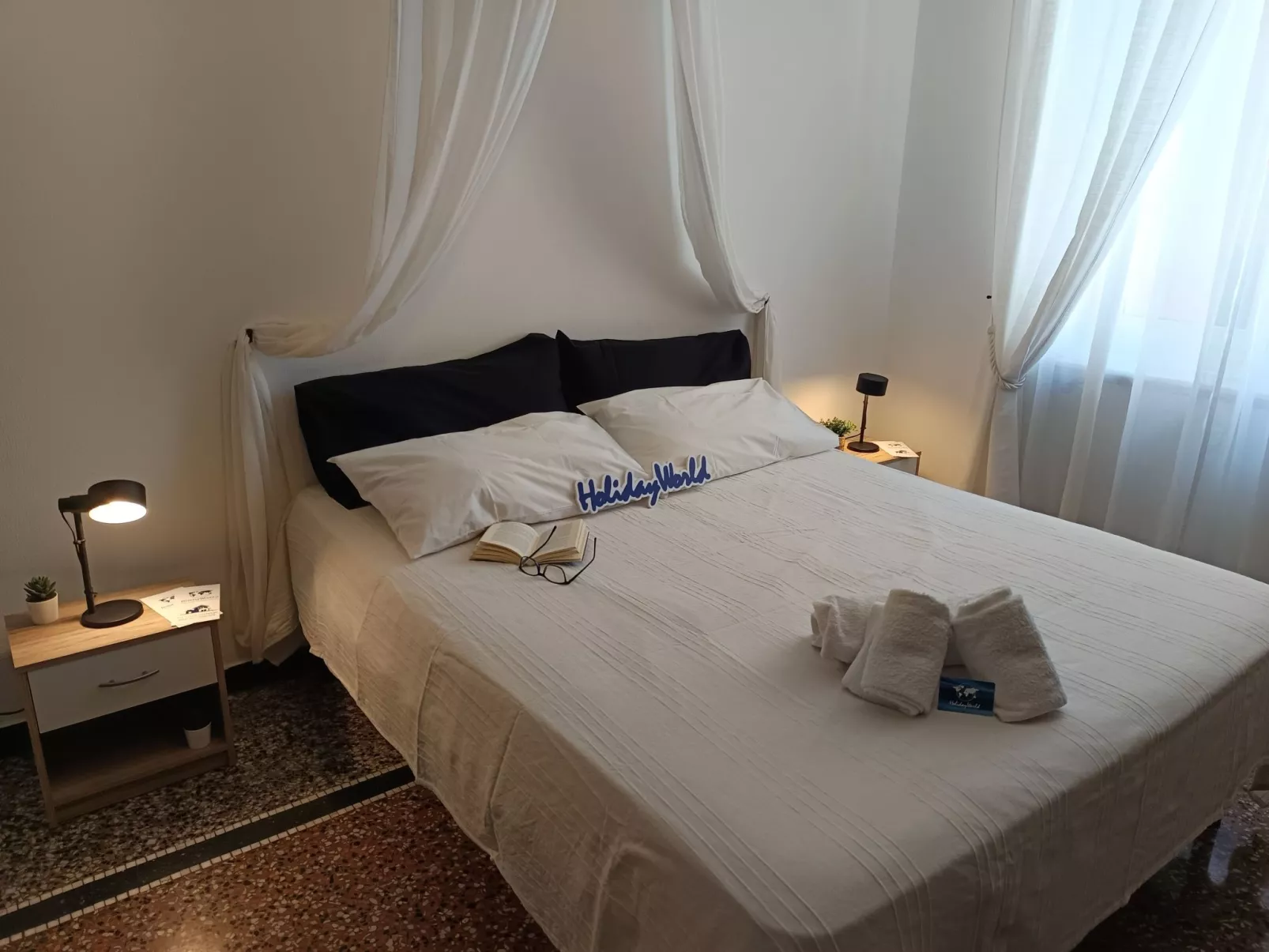 Cavallotti 7 von Holiday World-Drinnen