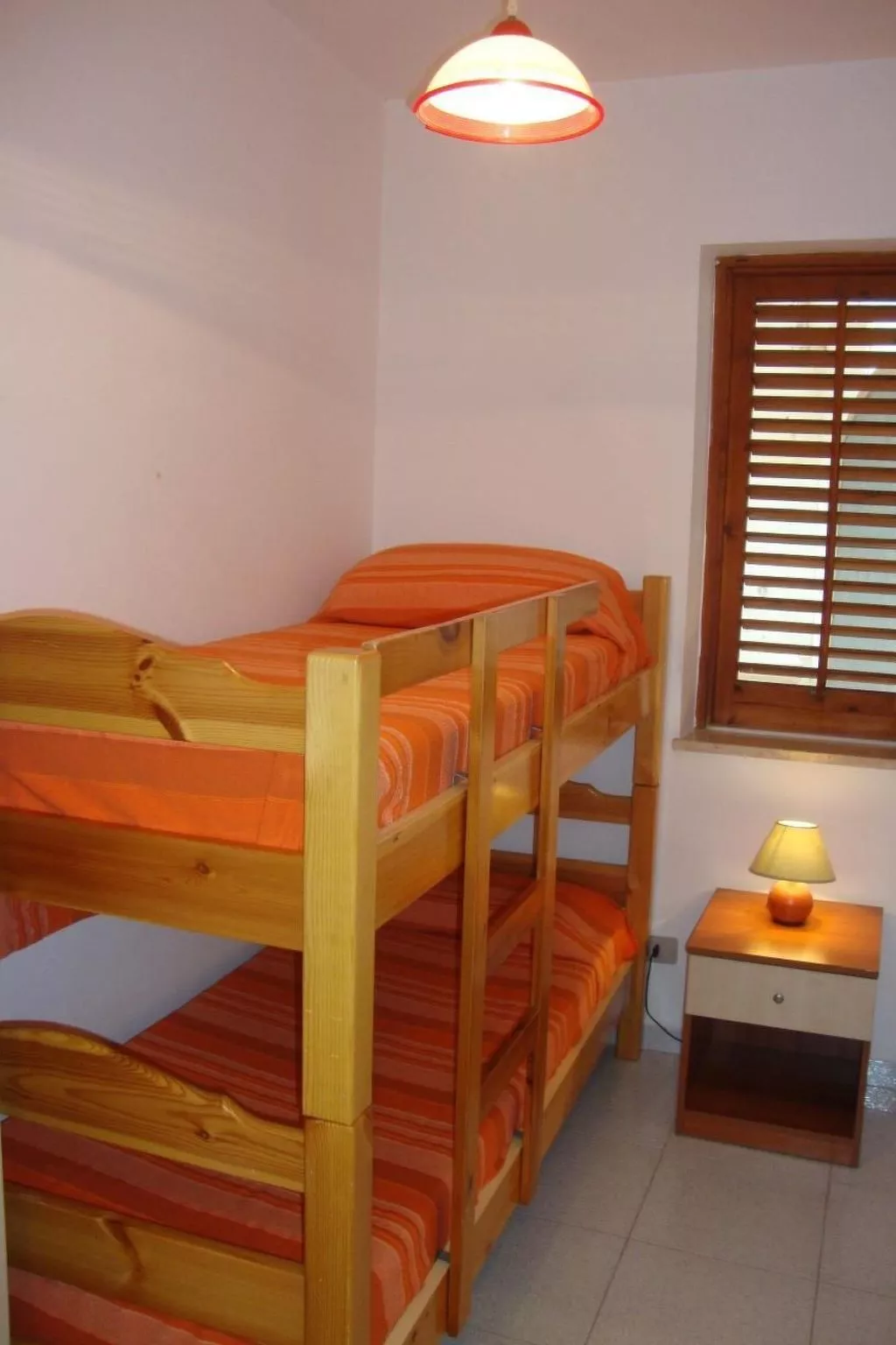 Mit Wasserblick-Drinnen