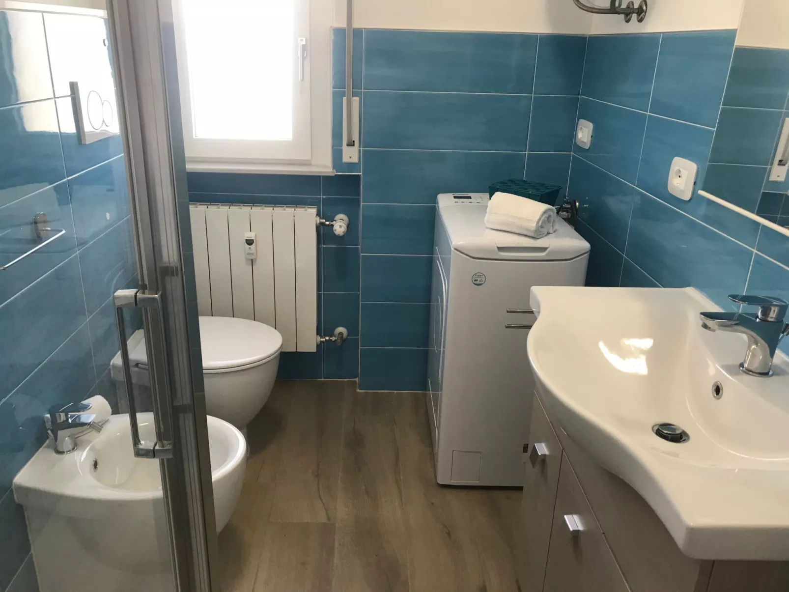 'White' mit Balkon-Image-tags.info