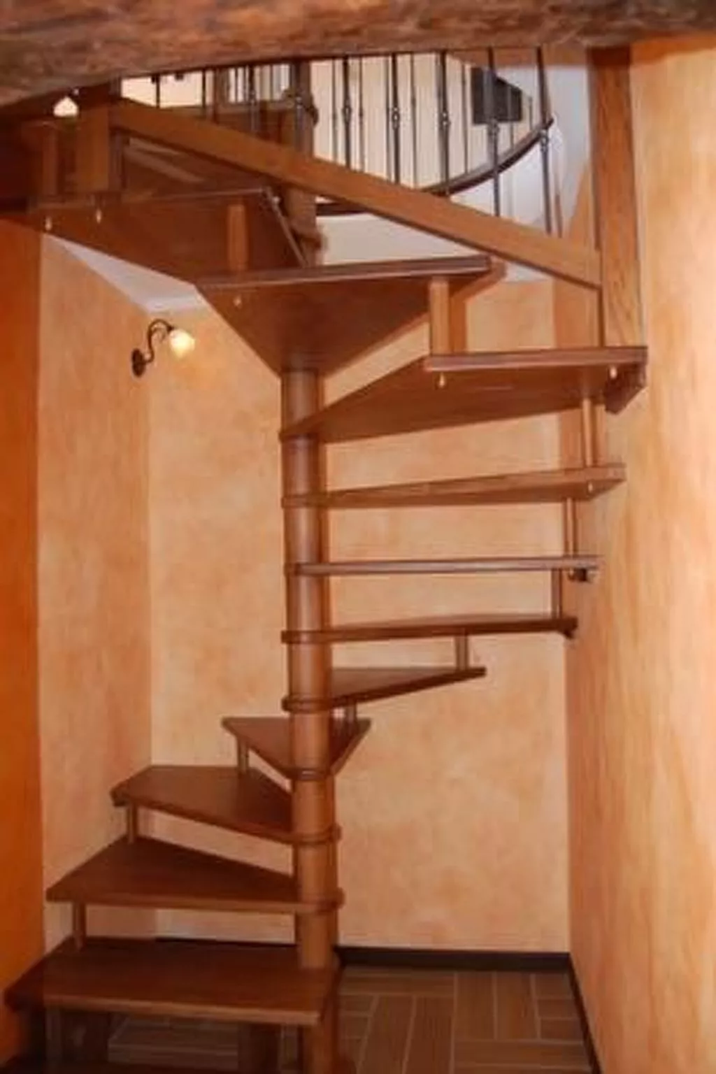 Rustikales Haus in ruhiger Lage mit  Seesicht-Image-tags.info