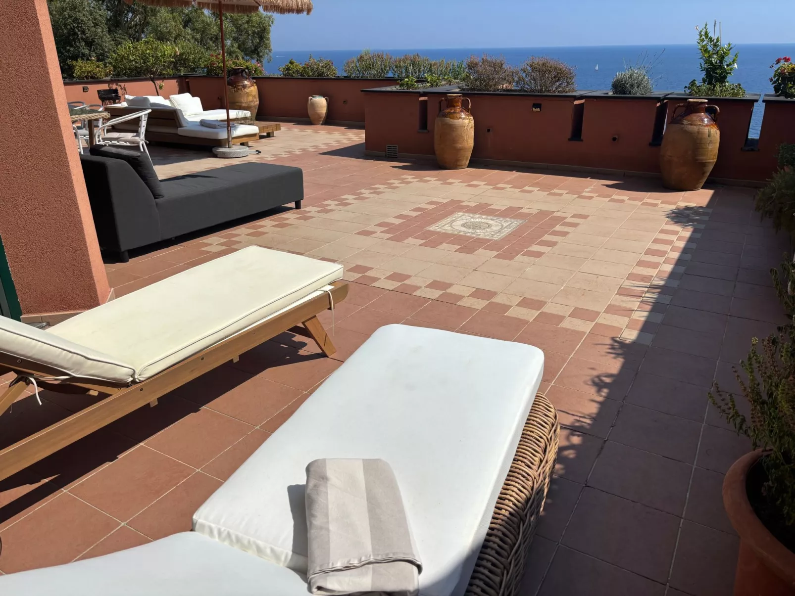 'Villa della Baia Sea-Drinnen