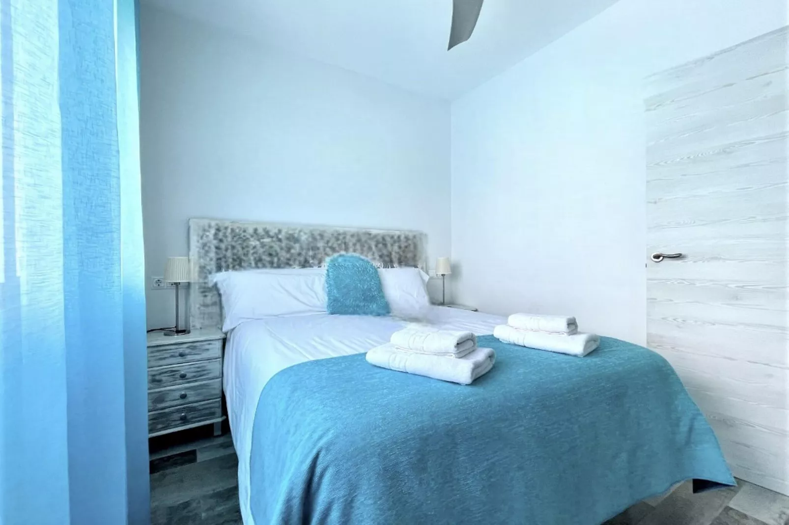 Apartamento con terraza panorámica en Playa Benalmádena-Bedroom
