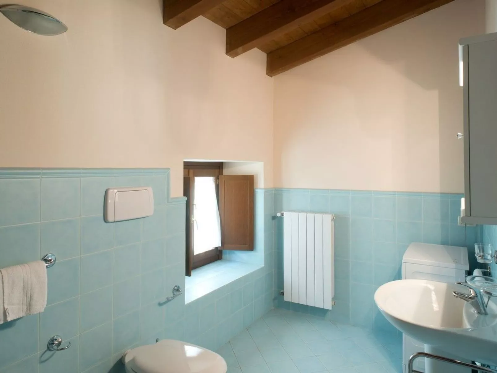 Wohnung in Moniga Del Garda mit Seeblick-Inside