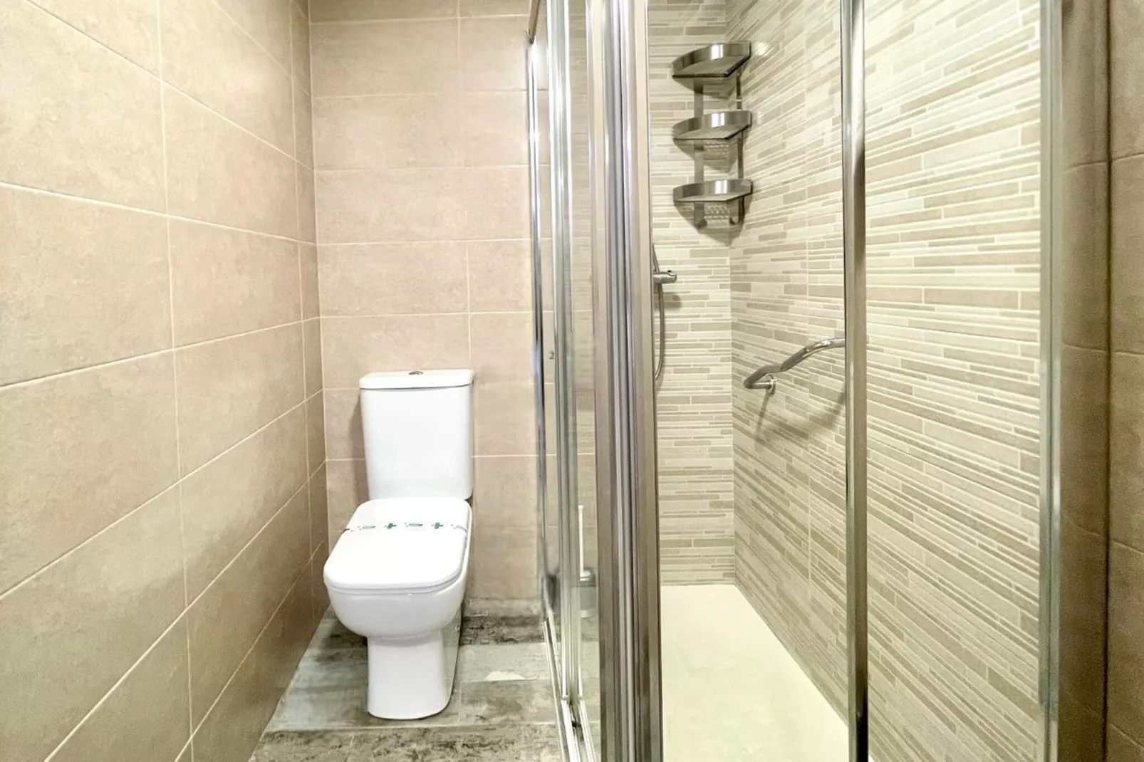 Apartamento con terraza panorámica en Playa Benalmádena-Bathroom