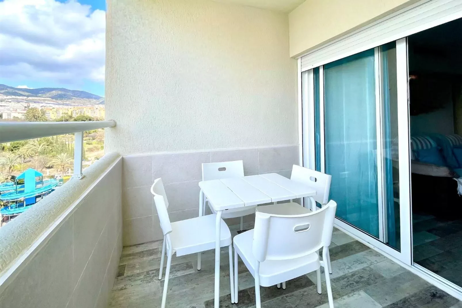 Apartamento con terraza panorámica en Playa Benalmádena-Terrace balcony