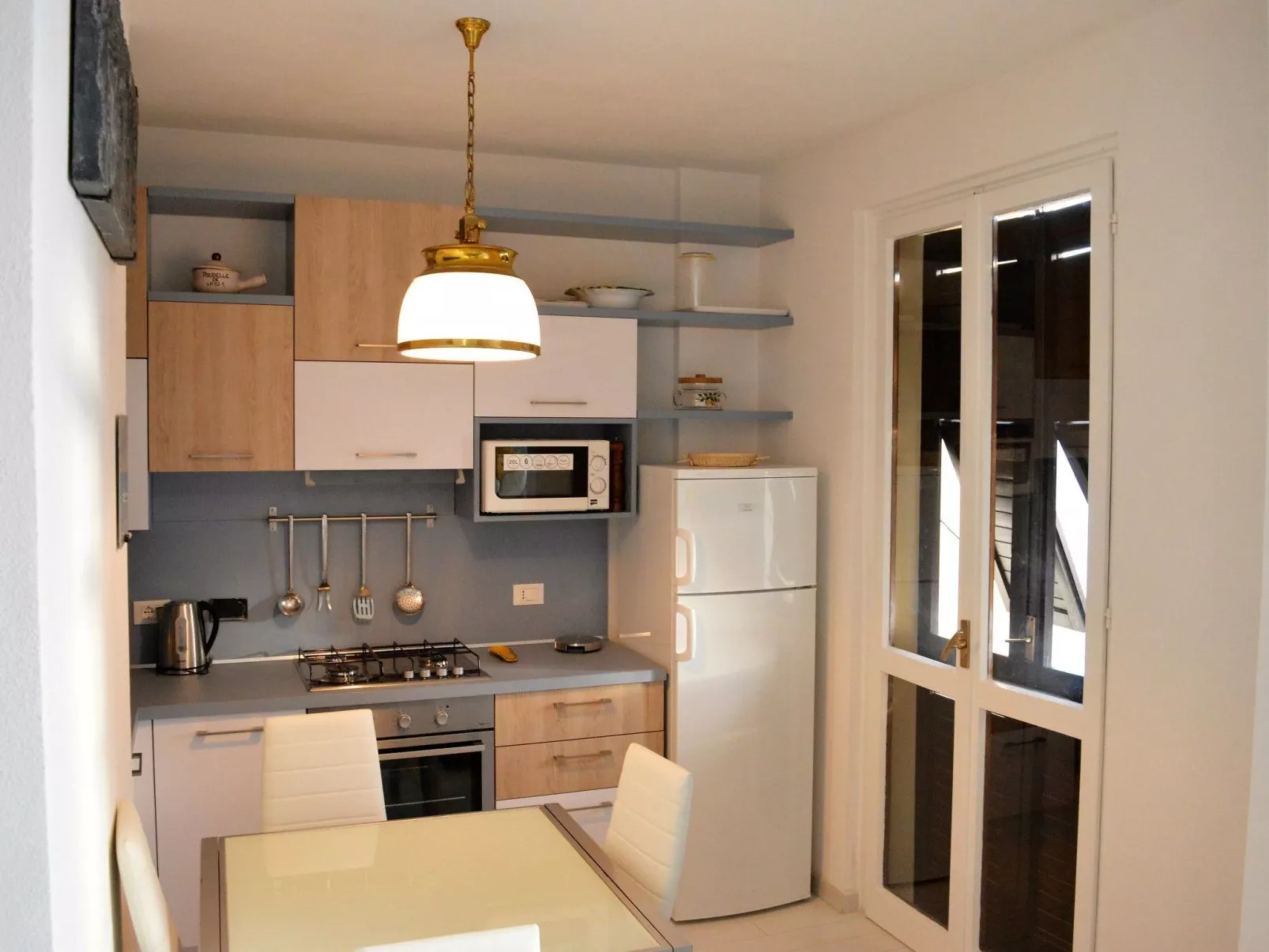 Charmantes Appartement in Moneglia mit Großer Terrasse-Dedans