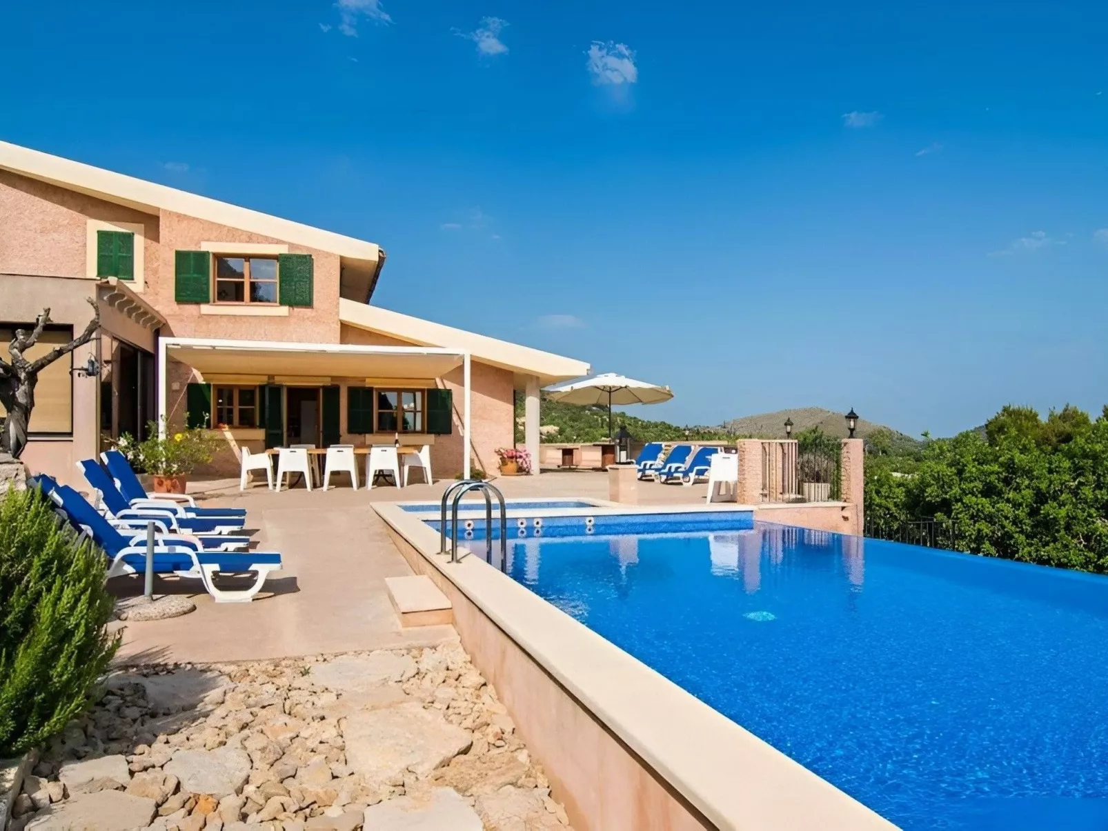 Schöne Finca mit Aussicht, Pool und Jacuzzi-Image-tags.info