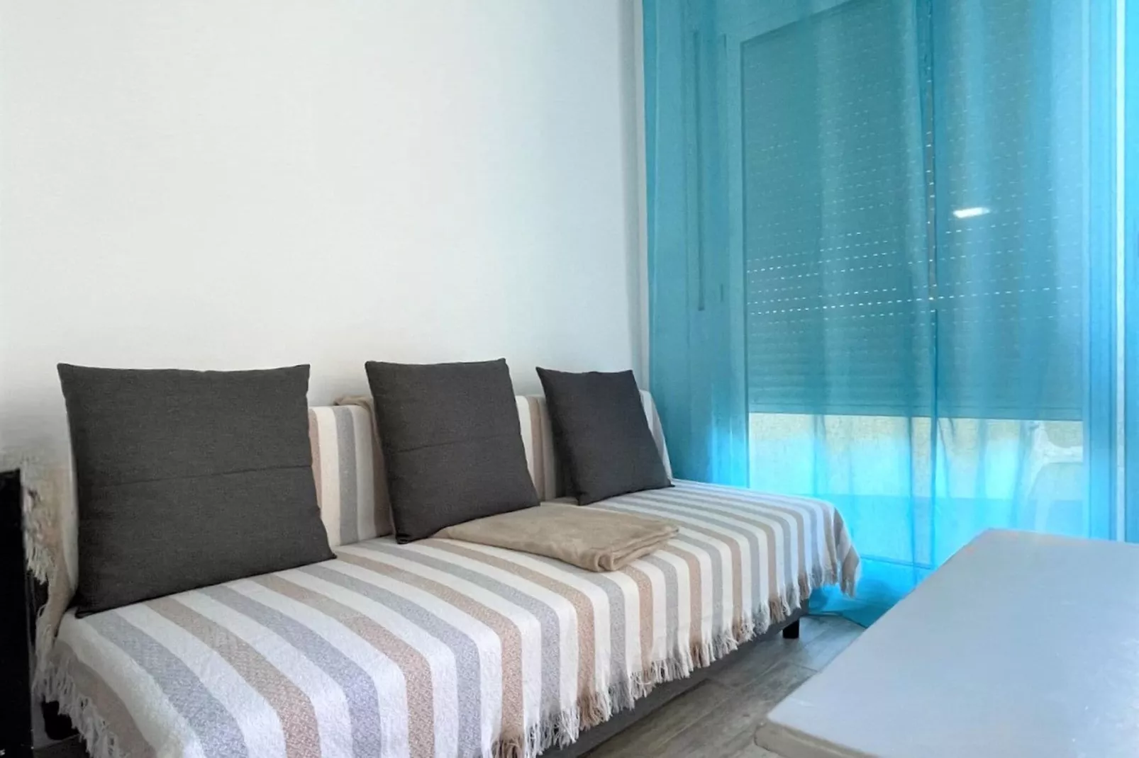 Apartamento con terraza y vistas a playa Benalmádena-Wohnzimmer