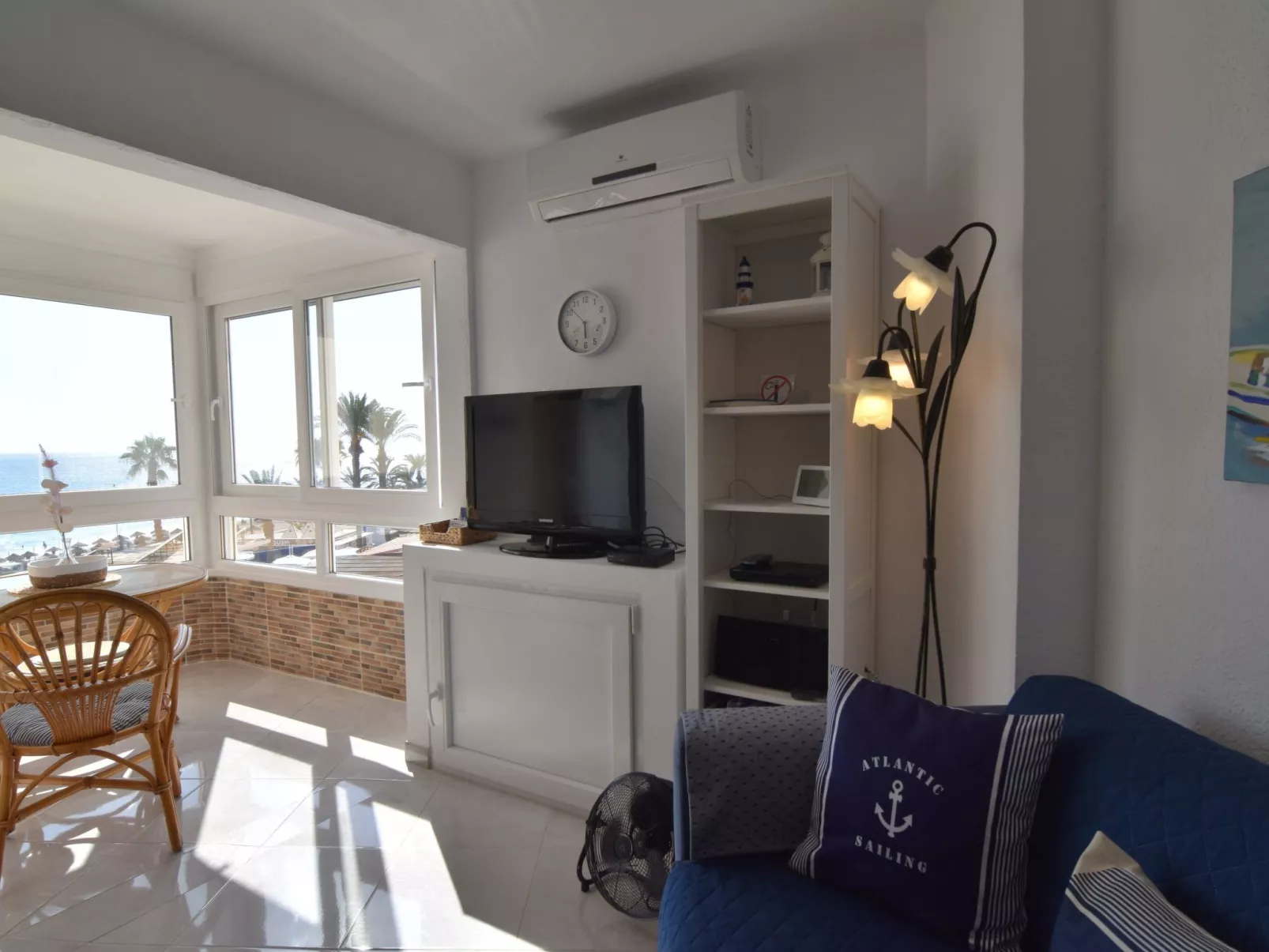 Studio Europa beachfront-Image-tags.info