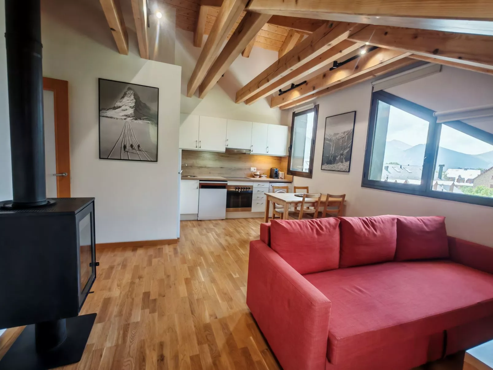 Aüt 3 Dachgeschosswohnung in Vall de Boí-Dedans