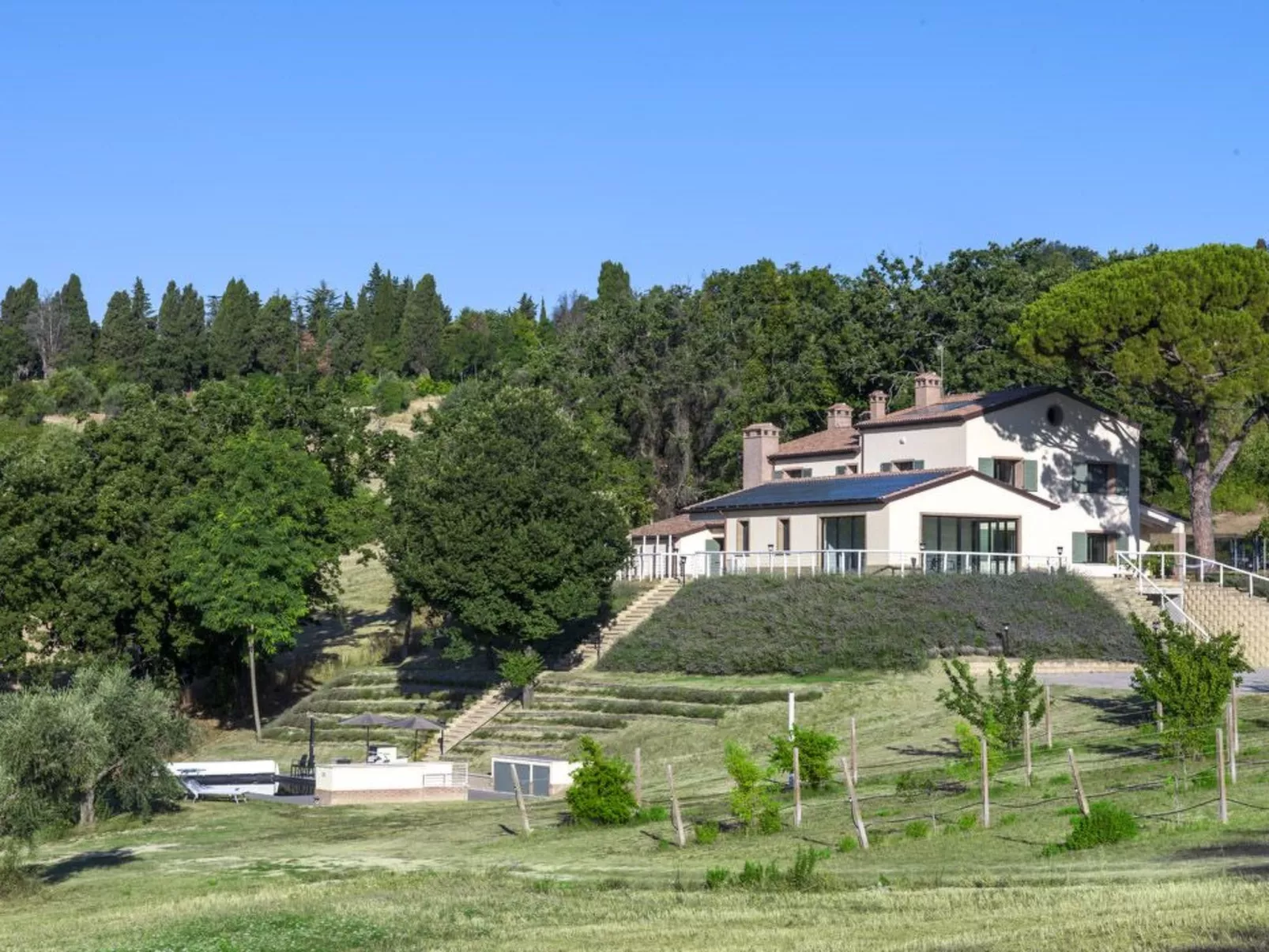 Casale Astralis Marcheholiday-Outside