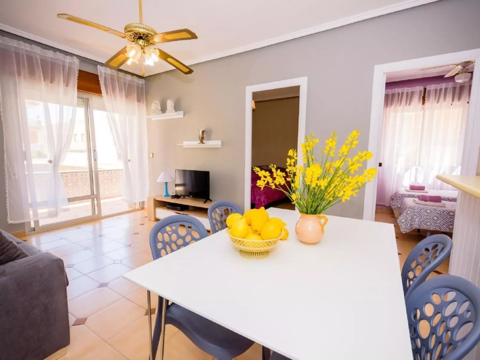 "Limonka" mit eigener Terrasse-Dedans