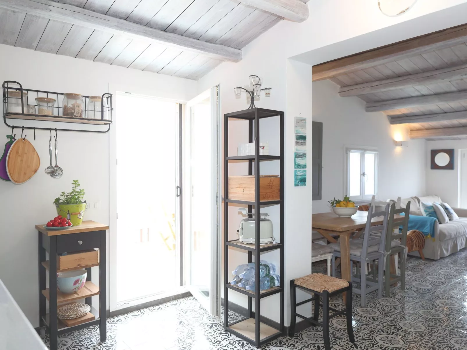 Charmante Wohnung in Cefalù mit Terrasse-Drinnen