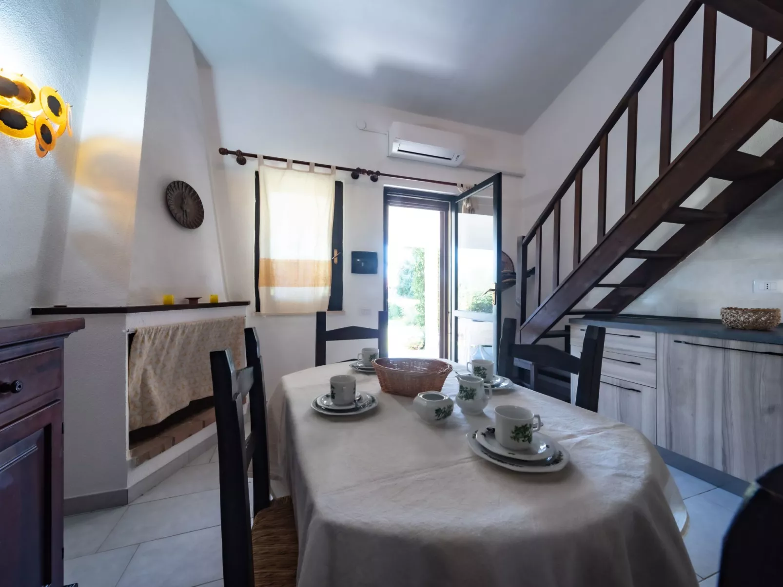 Modernes Ferienhaus in Gehweite zum Strand der Costa Rei-Inside