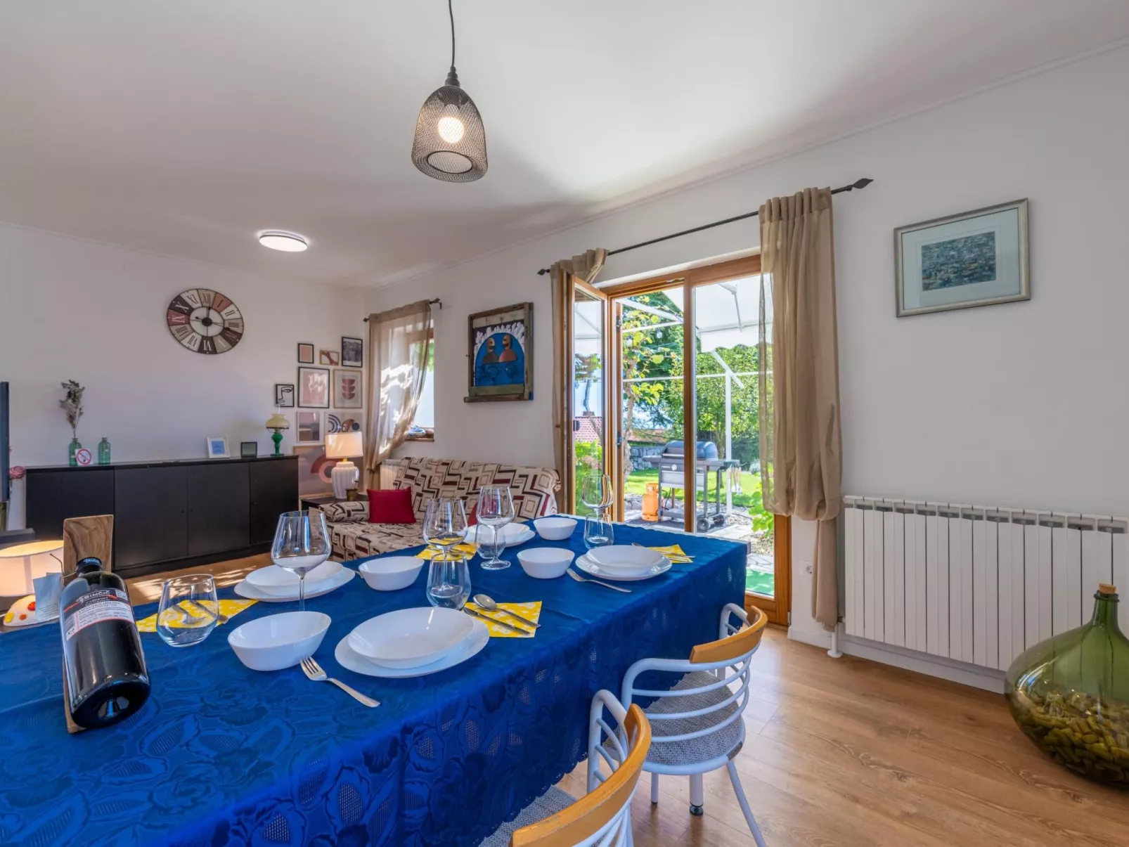 Vacation Apartment Helga-Dedans