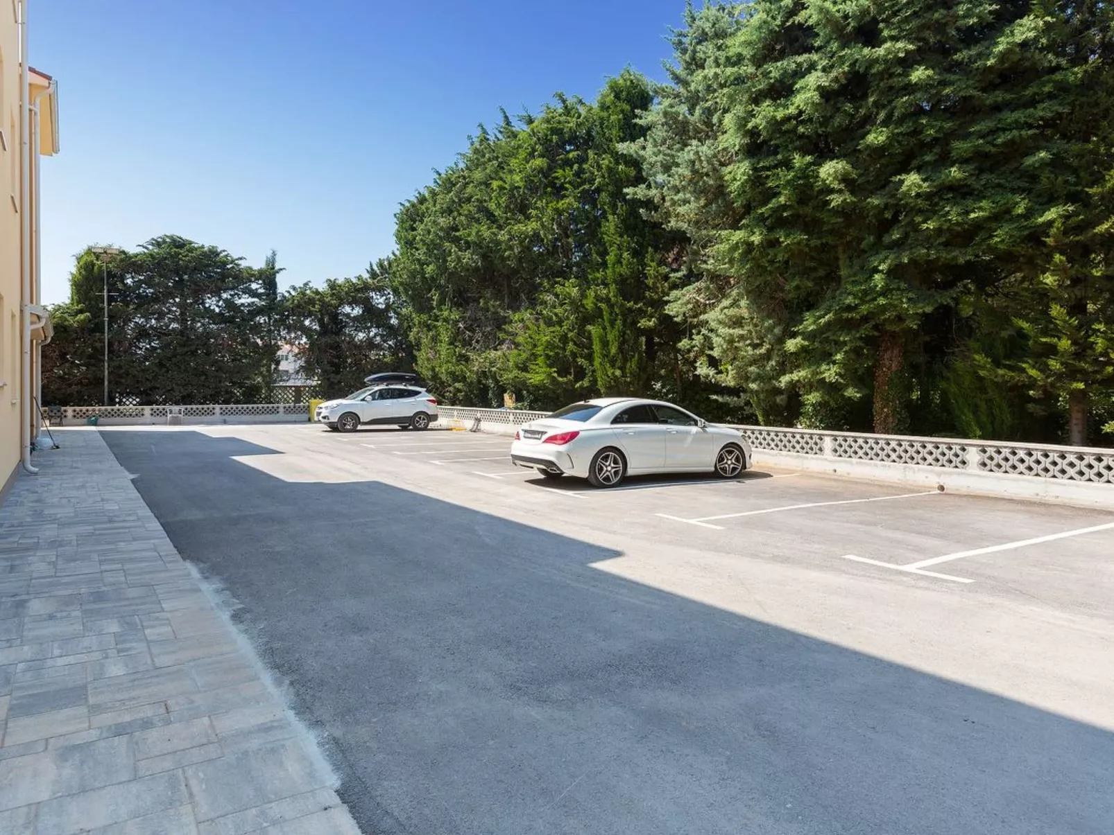 Wohnung mit Terrasse - Outside