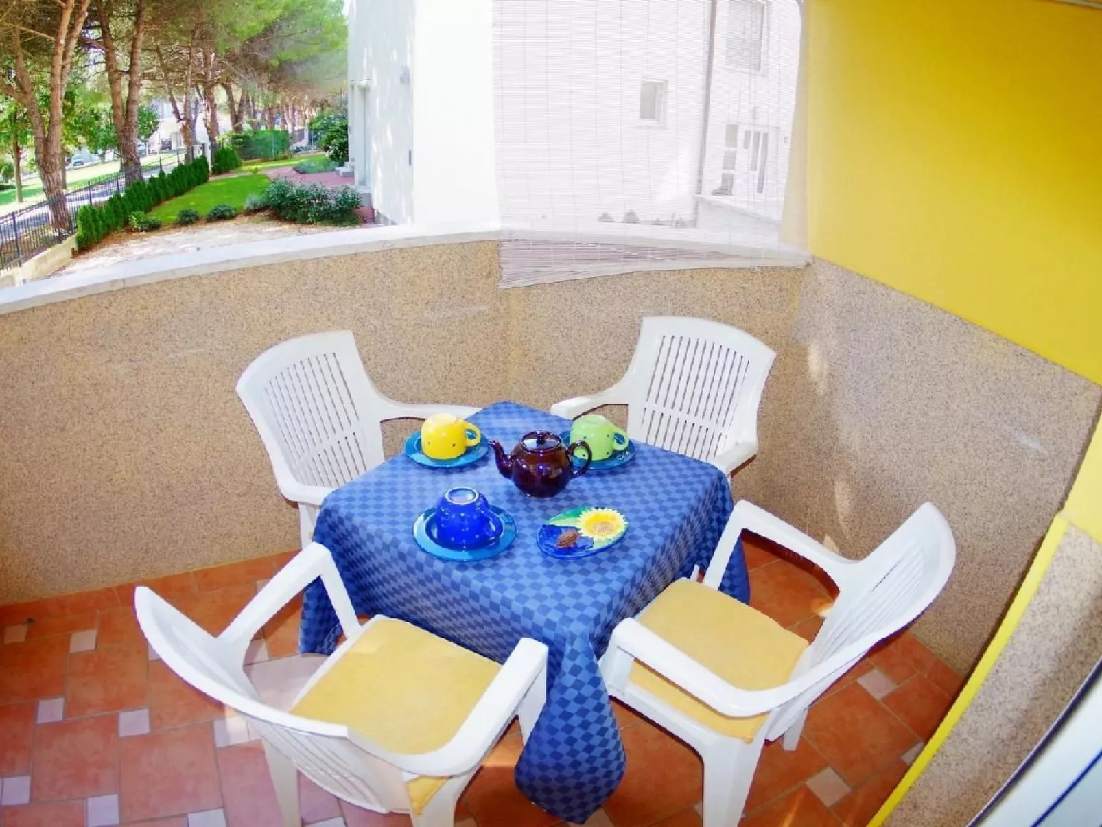 Schönes Apartment, privater Parkplatz und Strand in der Nähe-Image-tags.info