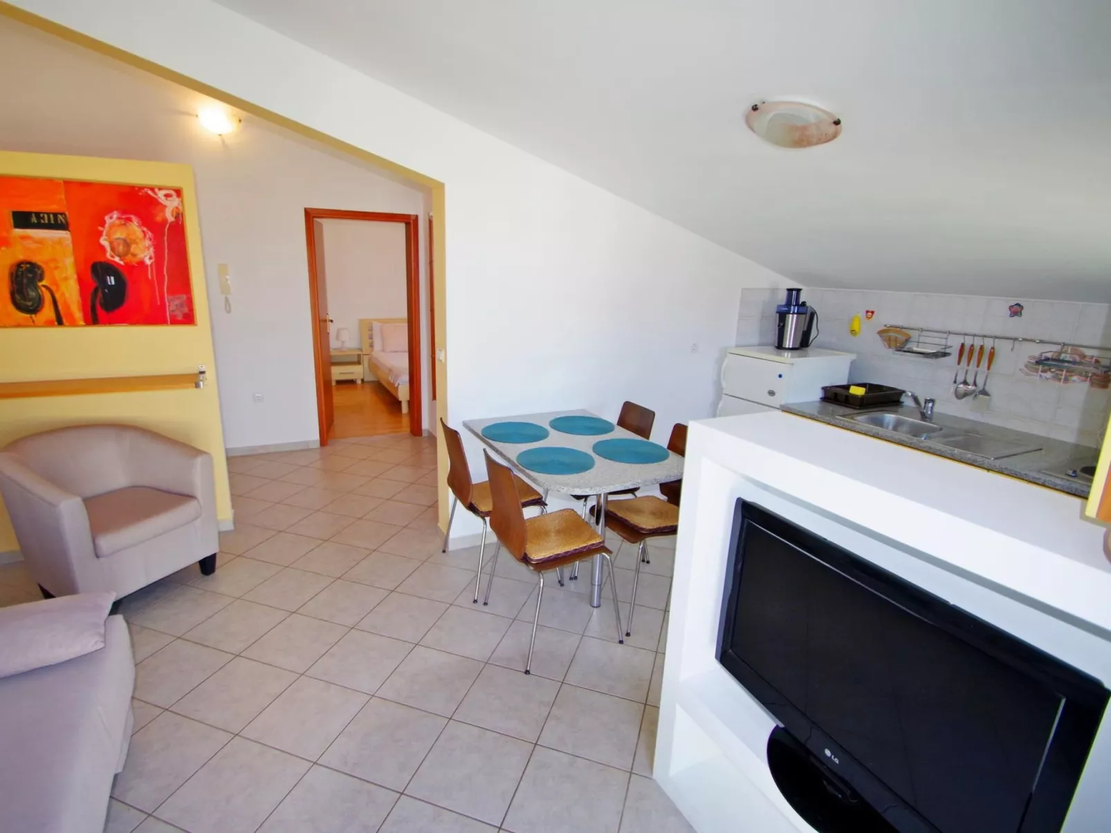 Ferienwohnung, 600 m vom Strand entfernt-Inside