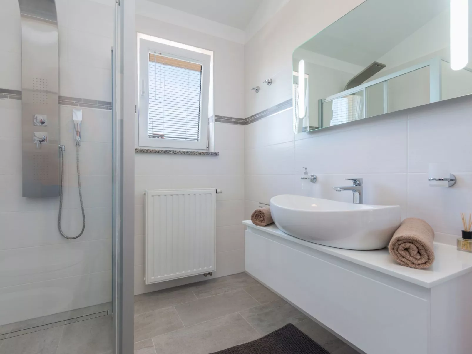 Luxus-Wohnung Igor Attic-Image-tags.info