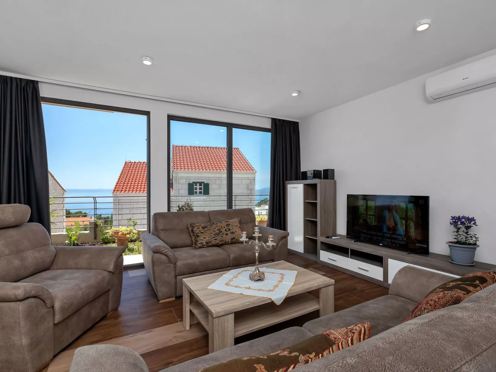 Moderne Villa Smart mit Pool und Meerblick-Inside