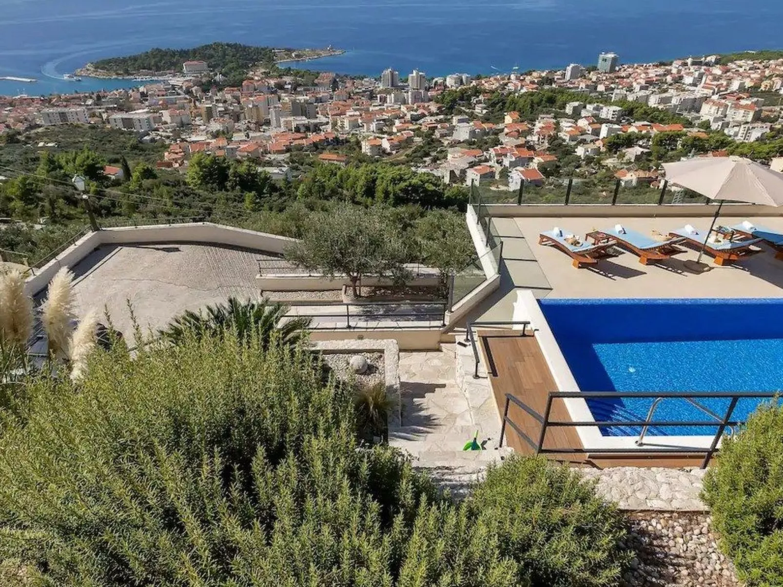 Villa Nikolina - Outside