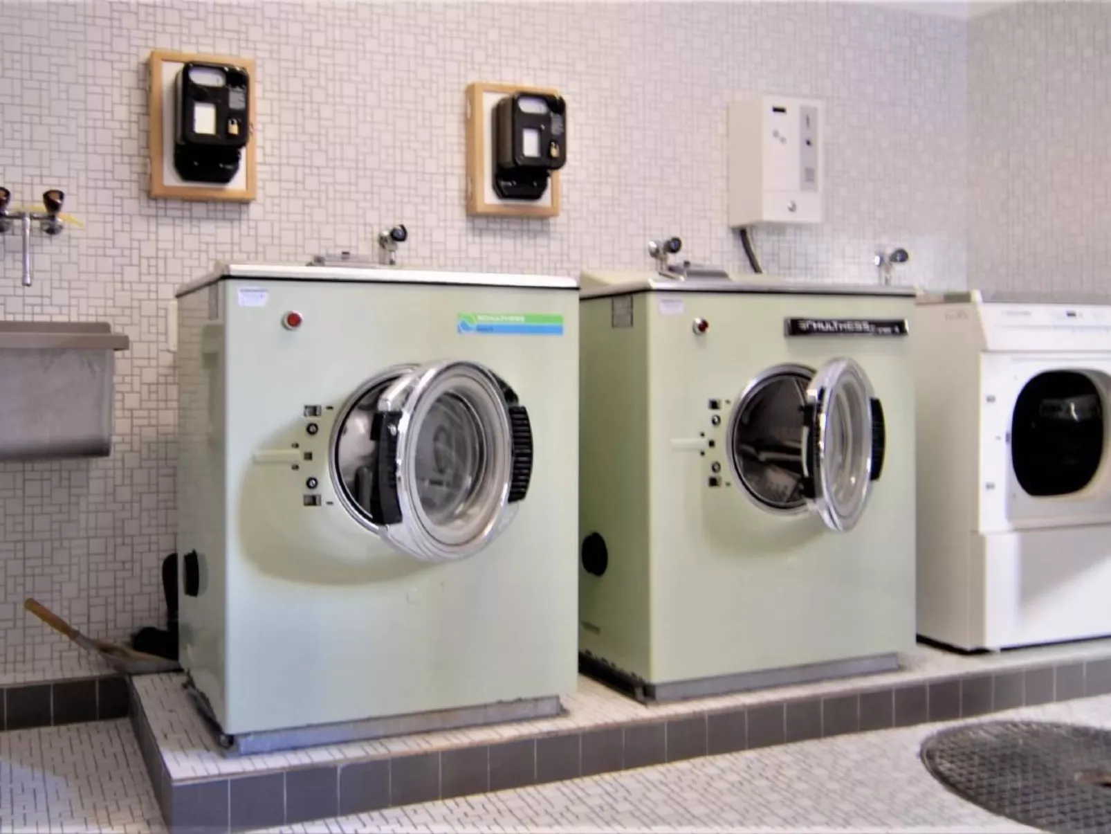 Curtins16-Image-tags.info