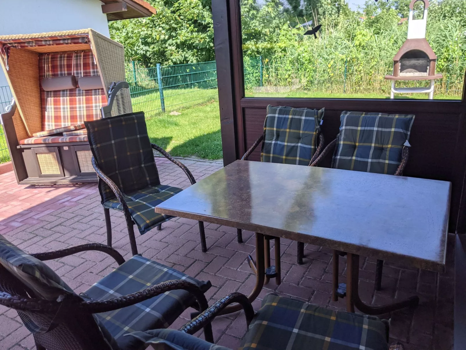 Hochwertiges Ferienhaus in einem Ferienpark-Dehors