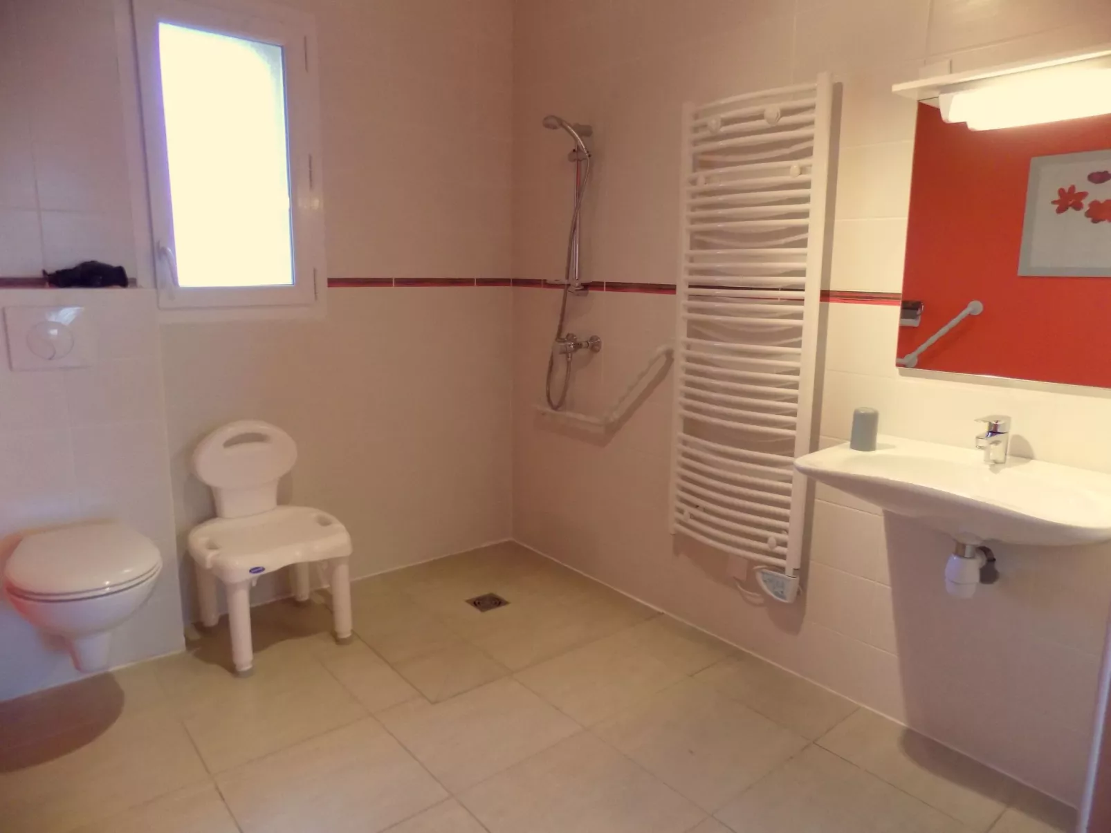 Für 8 Personen-Drinnen