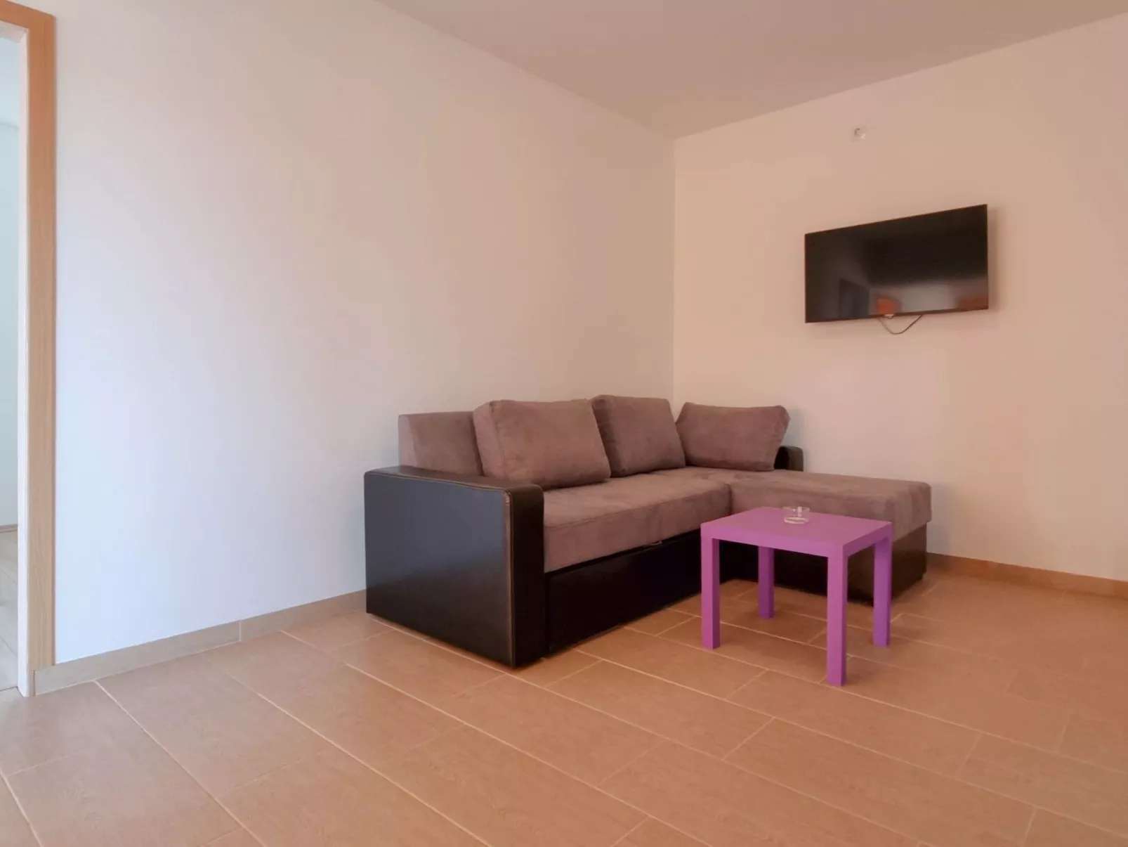 Für 5 Personen ca. 45 m&sup2; in Novigrad, Adriaküste Kroatien (Westküste von I-Dedans