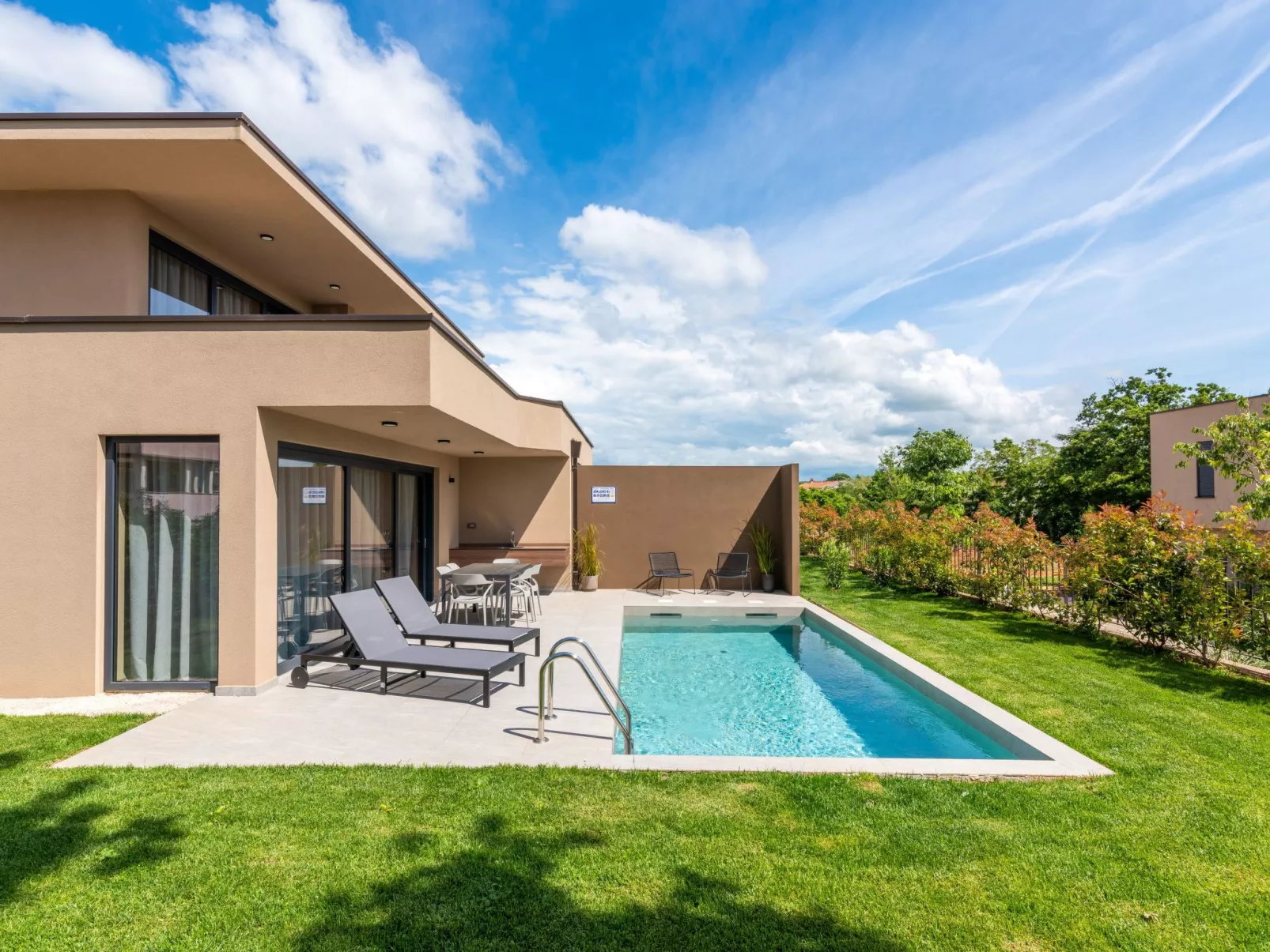 Quercus Village APP 1 mit privatem Pool-Draußen