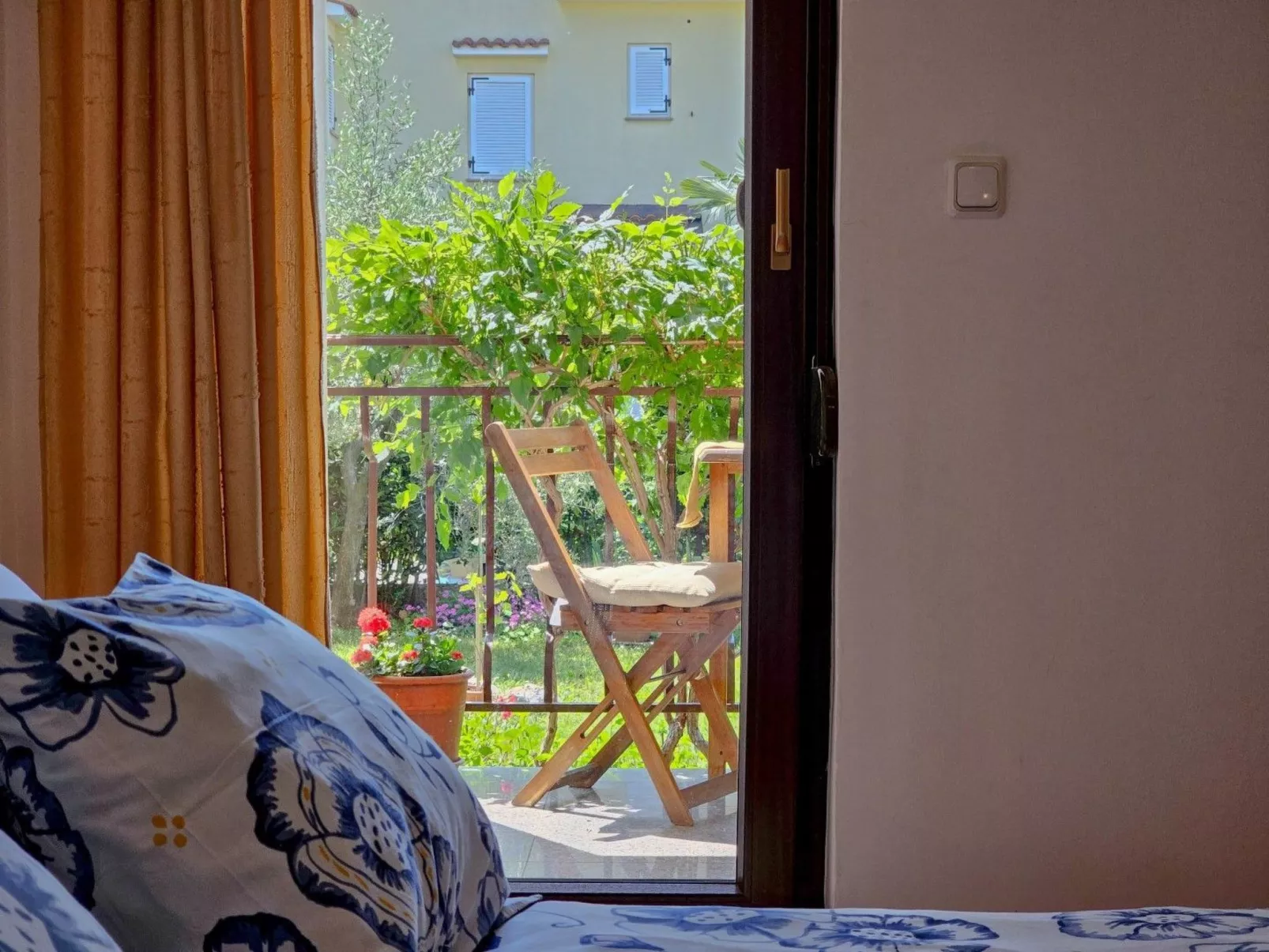 Wohnung "Maria 2" mit Terrasse-Drinnen