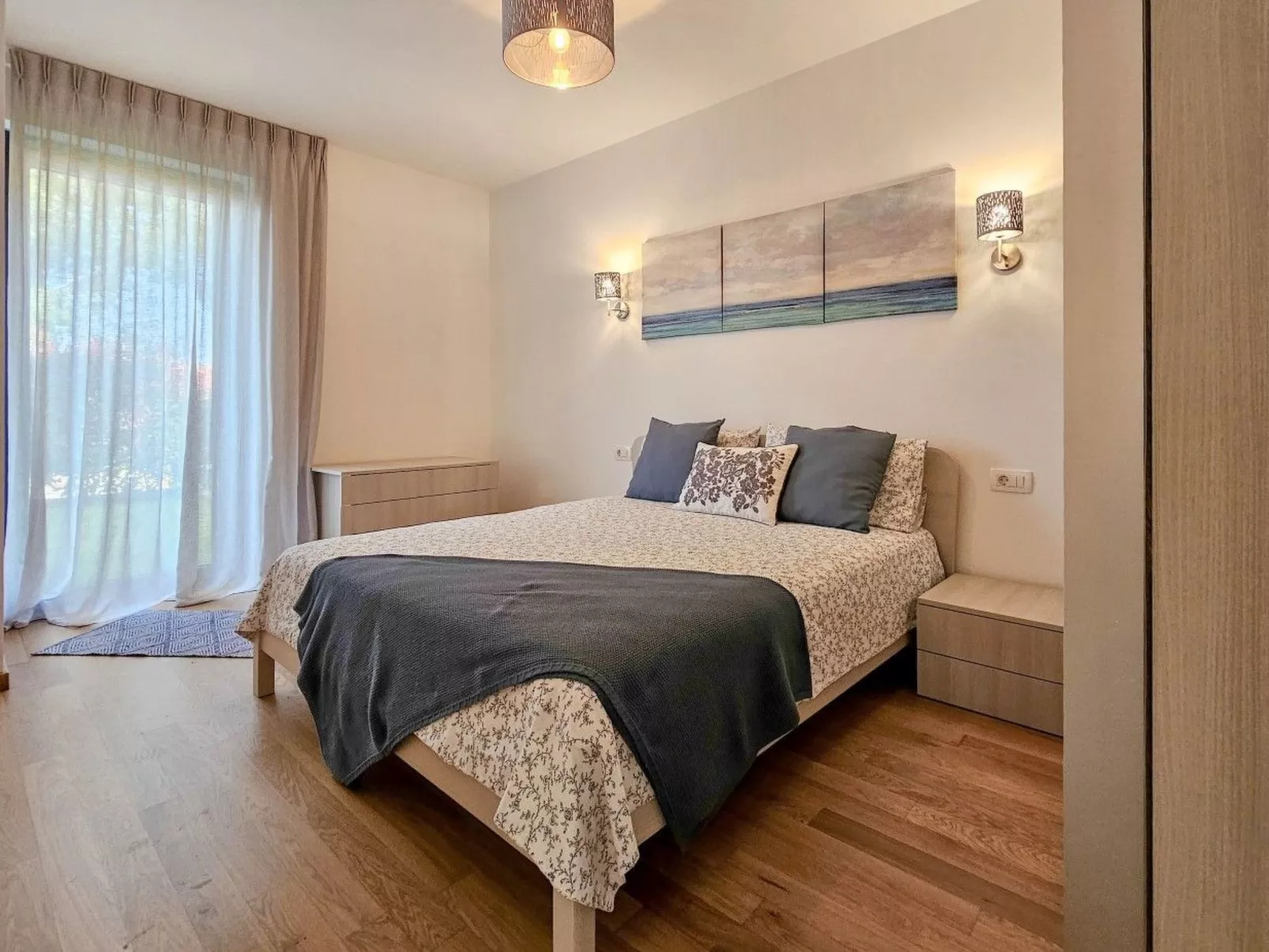 Apartment mit Terrasse für 3 Personen-Dedans