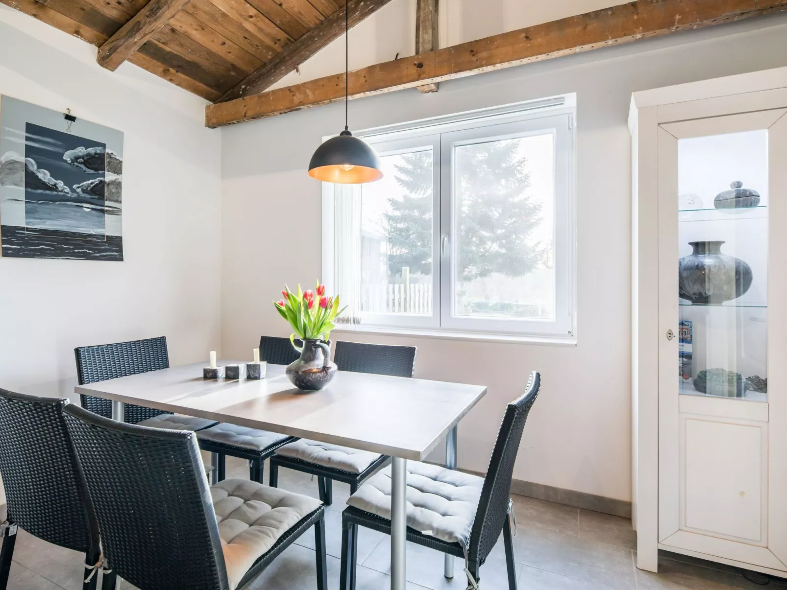 Rustikal und Modern-Drinnen