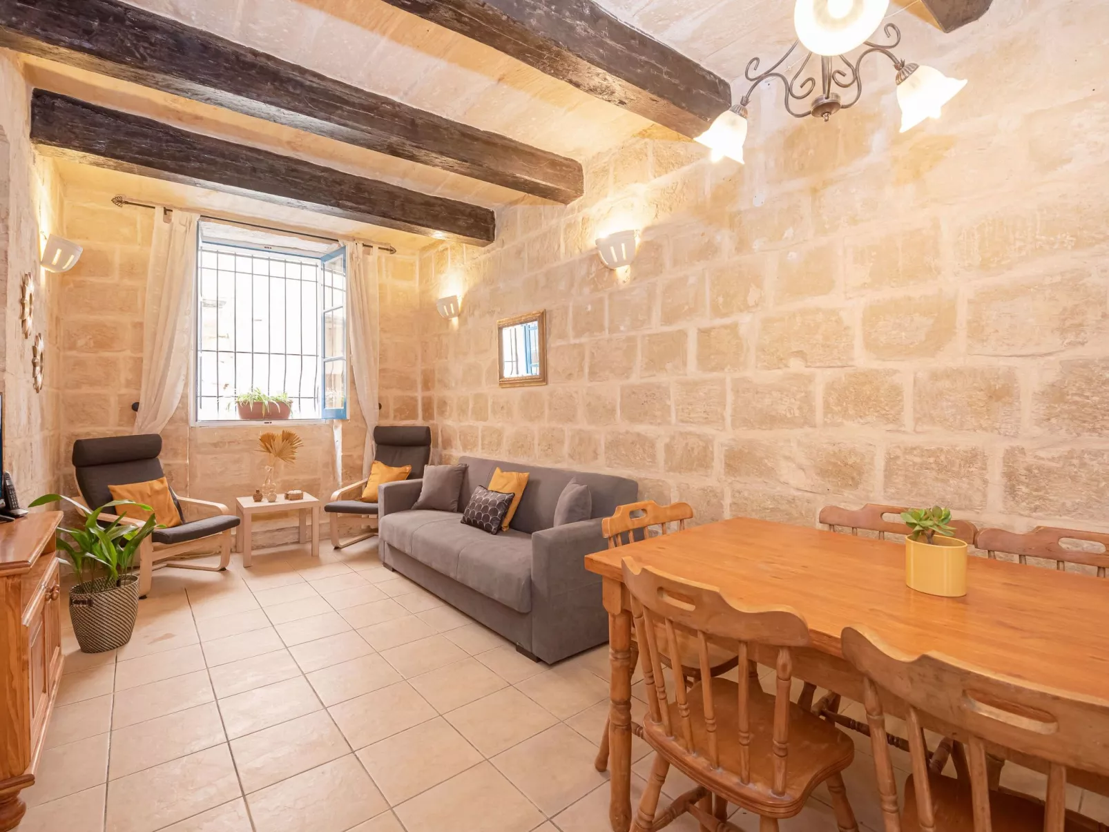 "Casa Melita" in der Nähe des mittelalterlichen Mdina-Inside