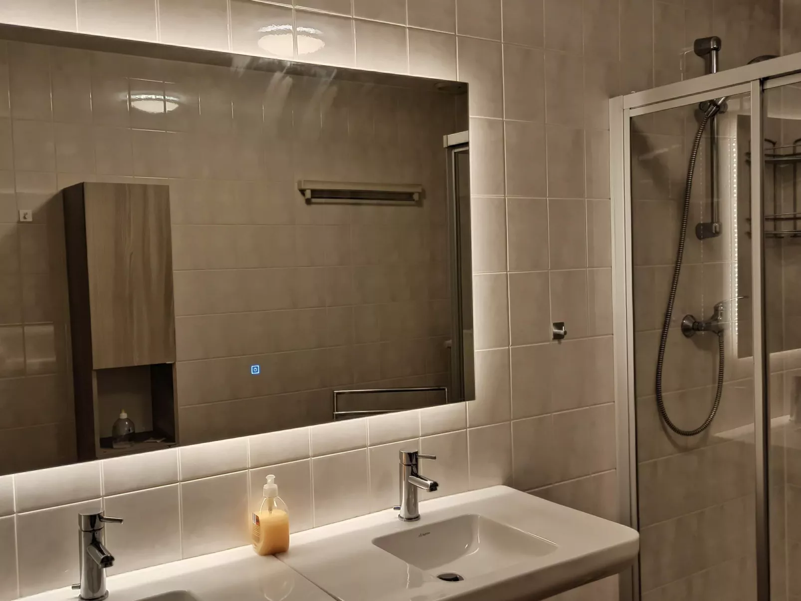 Appartement "Frühstück bei Carins"-Inside