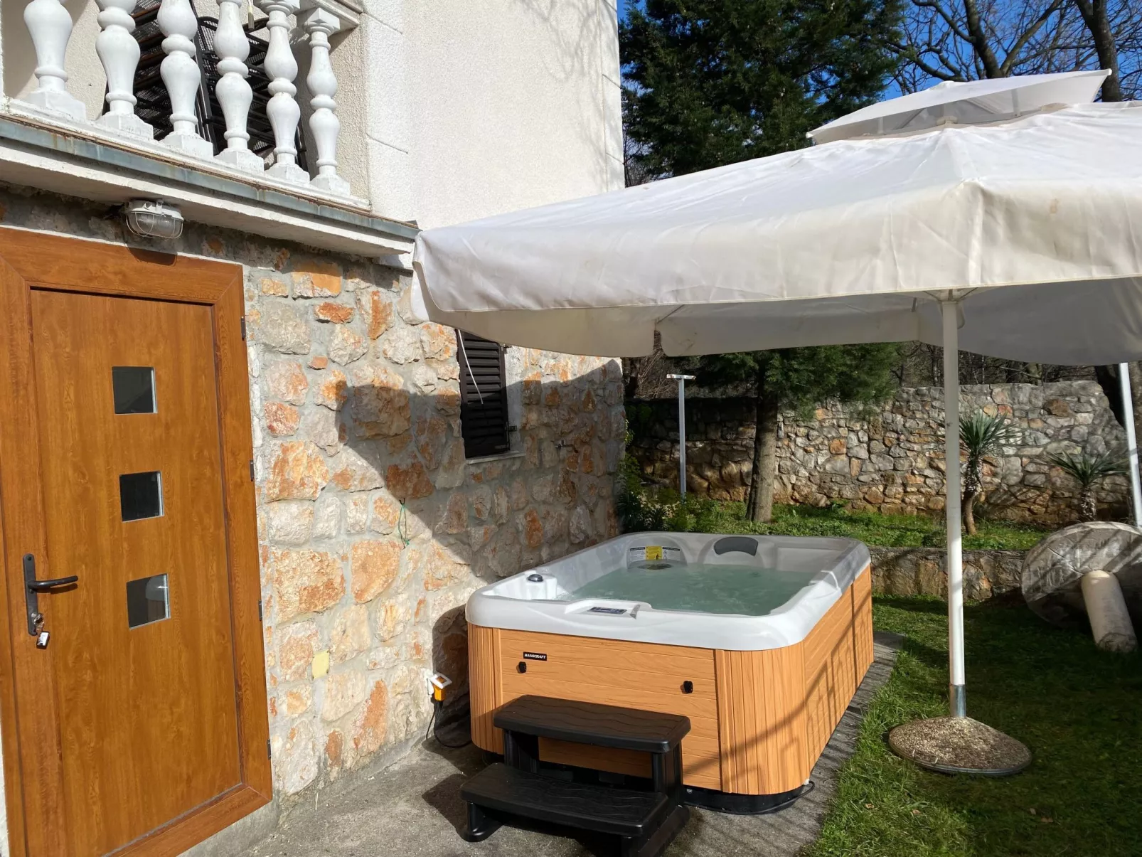 Villa Theresa-Image-tags.info