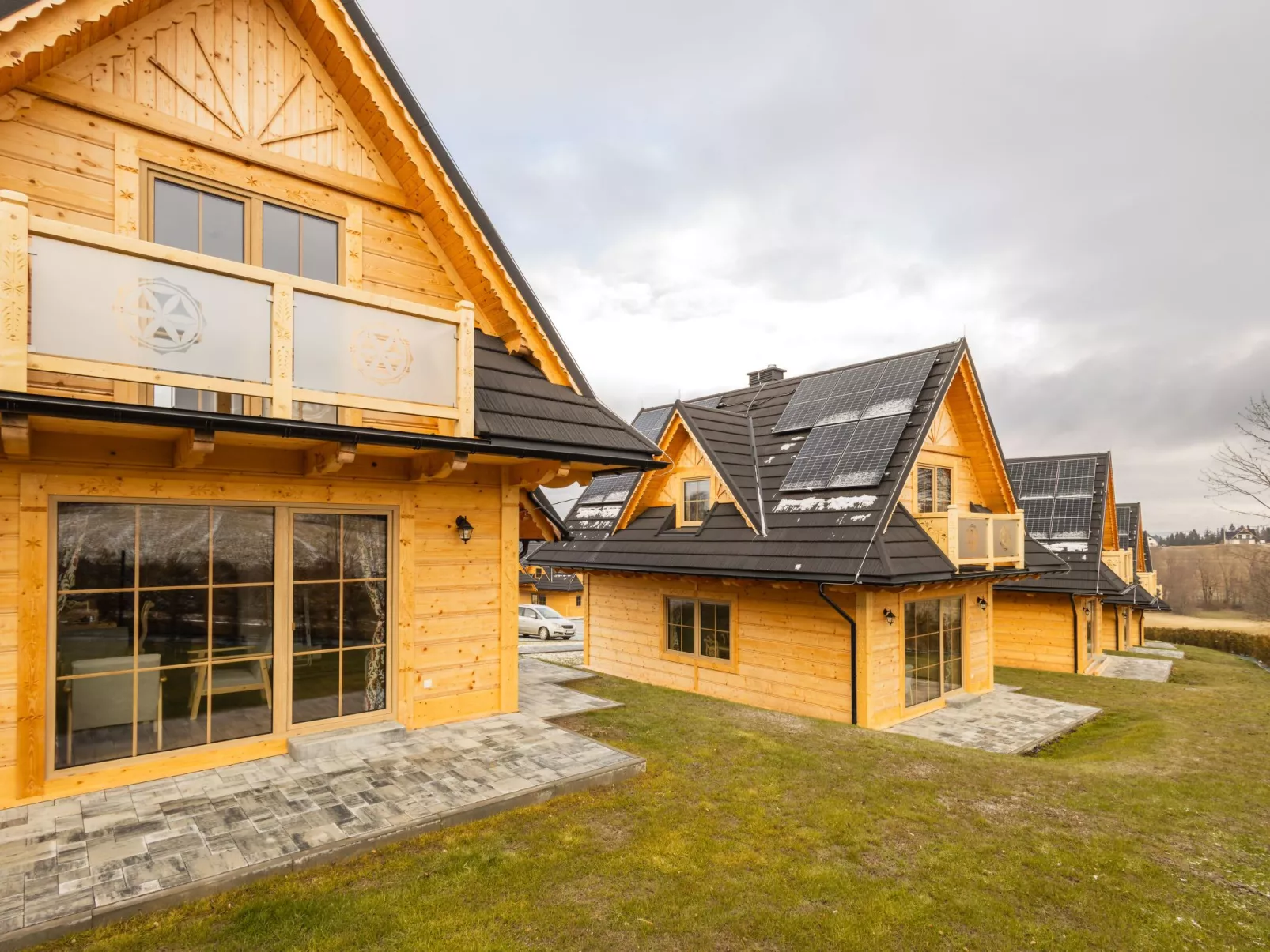 Krokus Tal Dorf unter der Tatra-Draußen