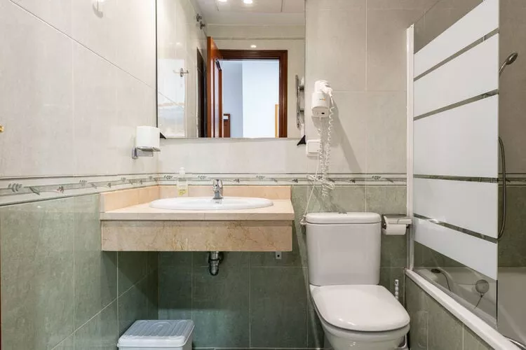 Don Juan - Studio - Manilva-Bathroom